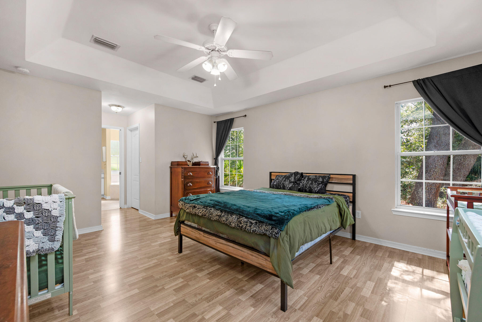 HOLLEY BY THE SEA - Residential