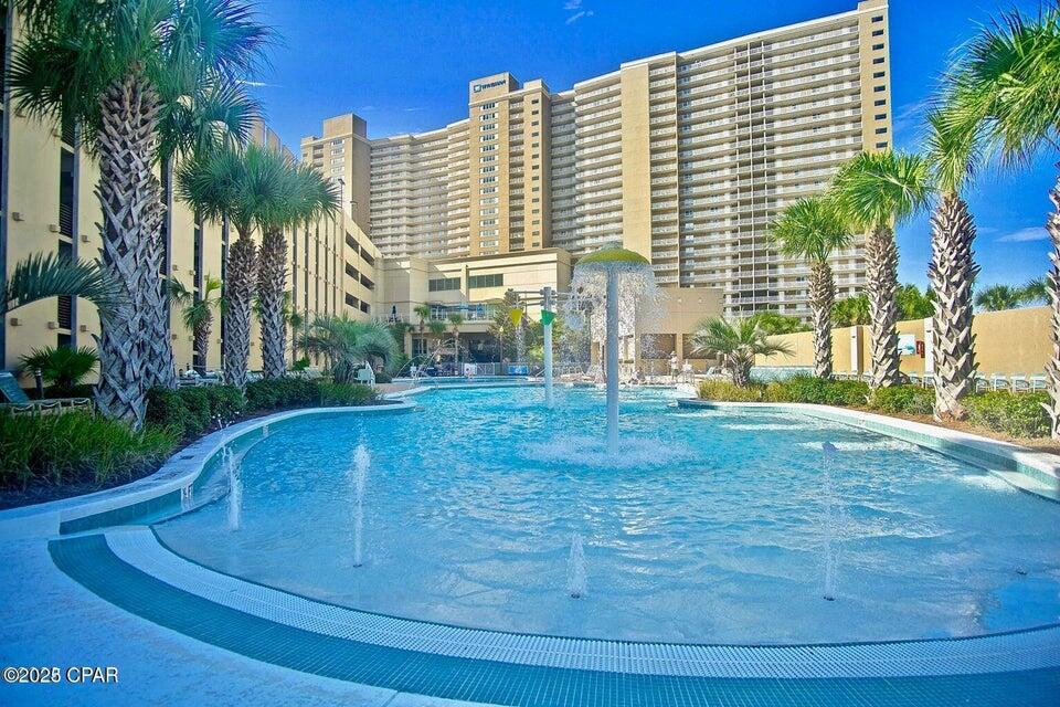 EMERALD BEACH RESORT - Residential