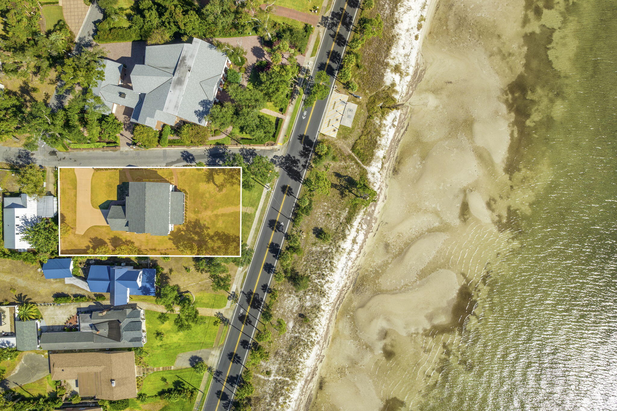 NO RECORDED SUBDIVISION - Residential
