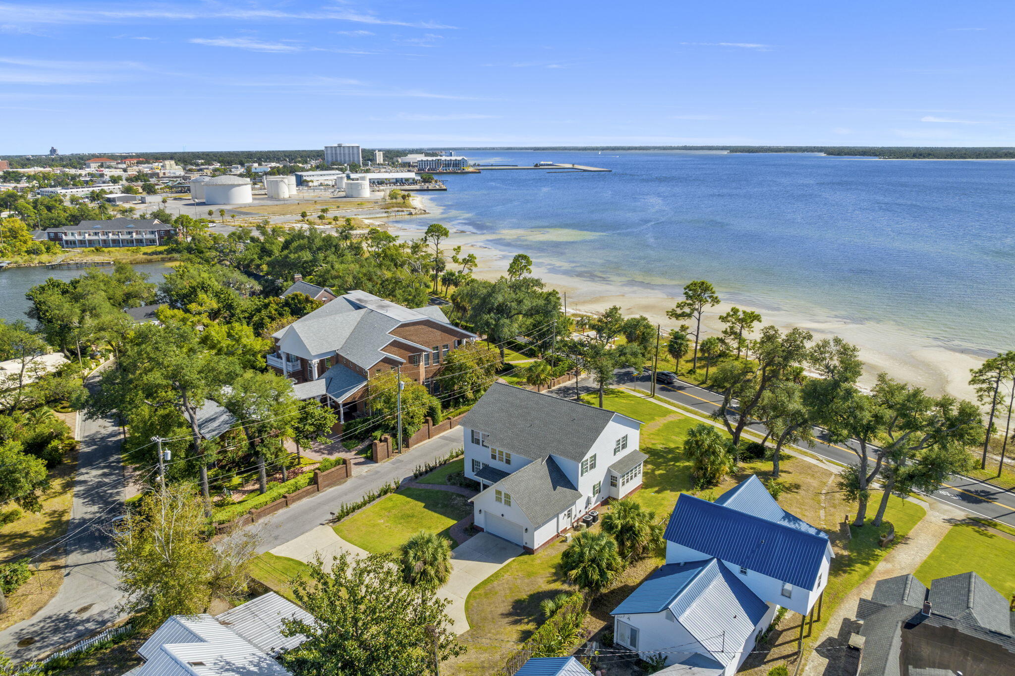 NO RECORDED SUBDIVISION - Residential