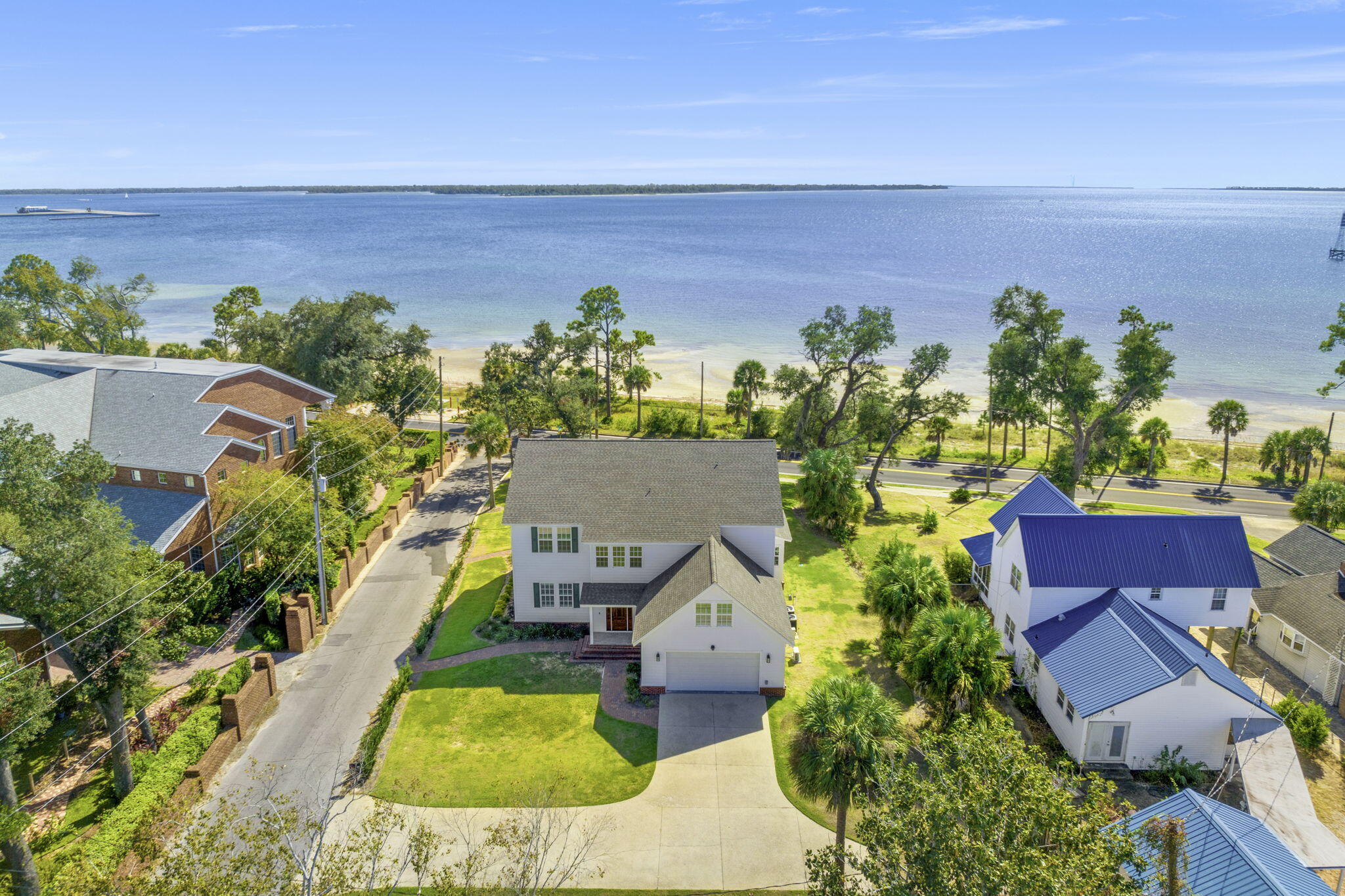 NO RECORDED SUBDIVISION - Residential