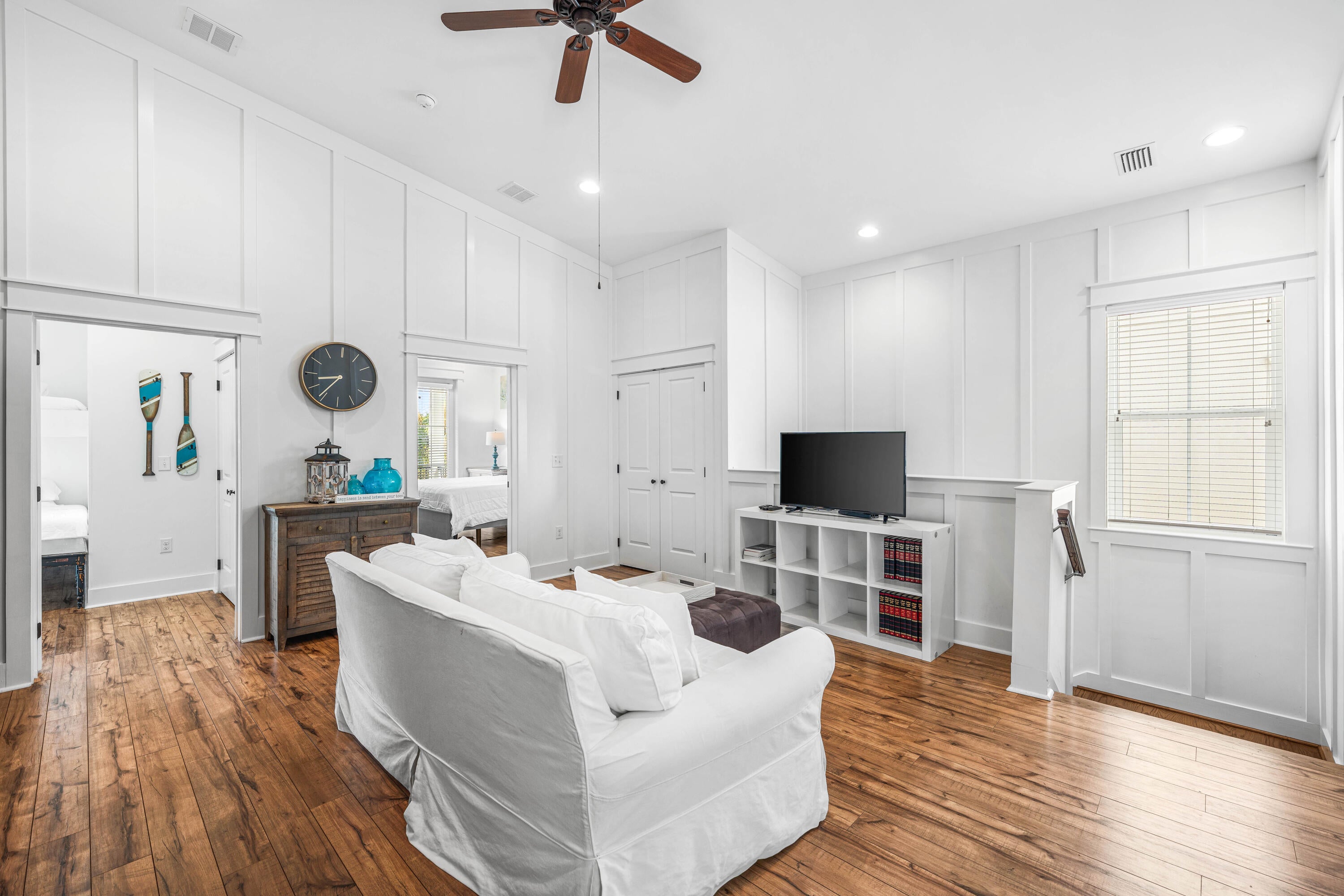 CRYSTAL BEACH - Residential