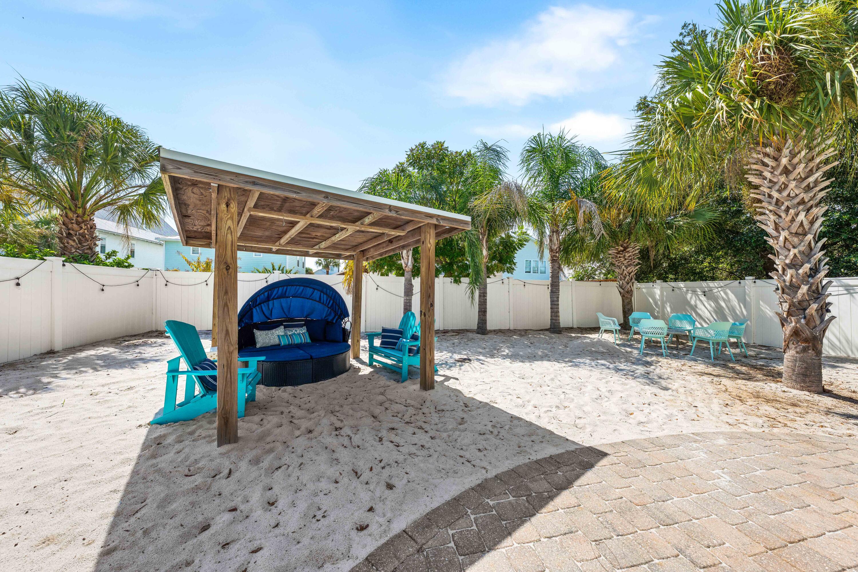 CRYSTAL BEACH - Residential