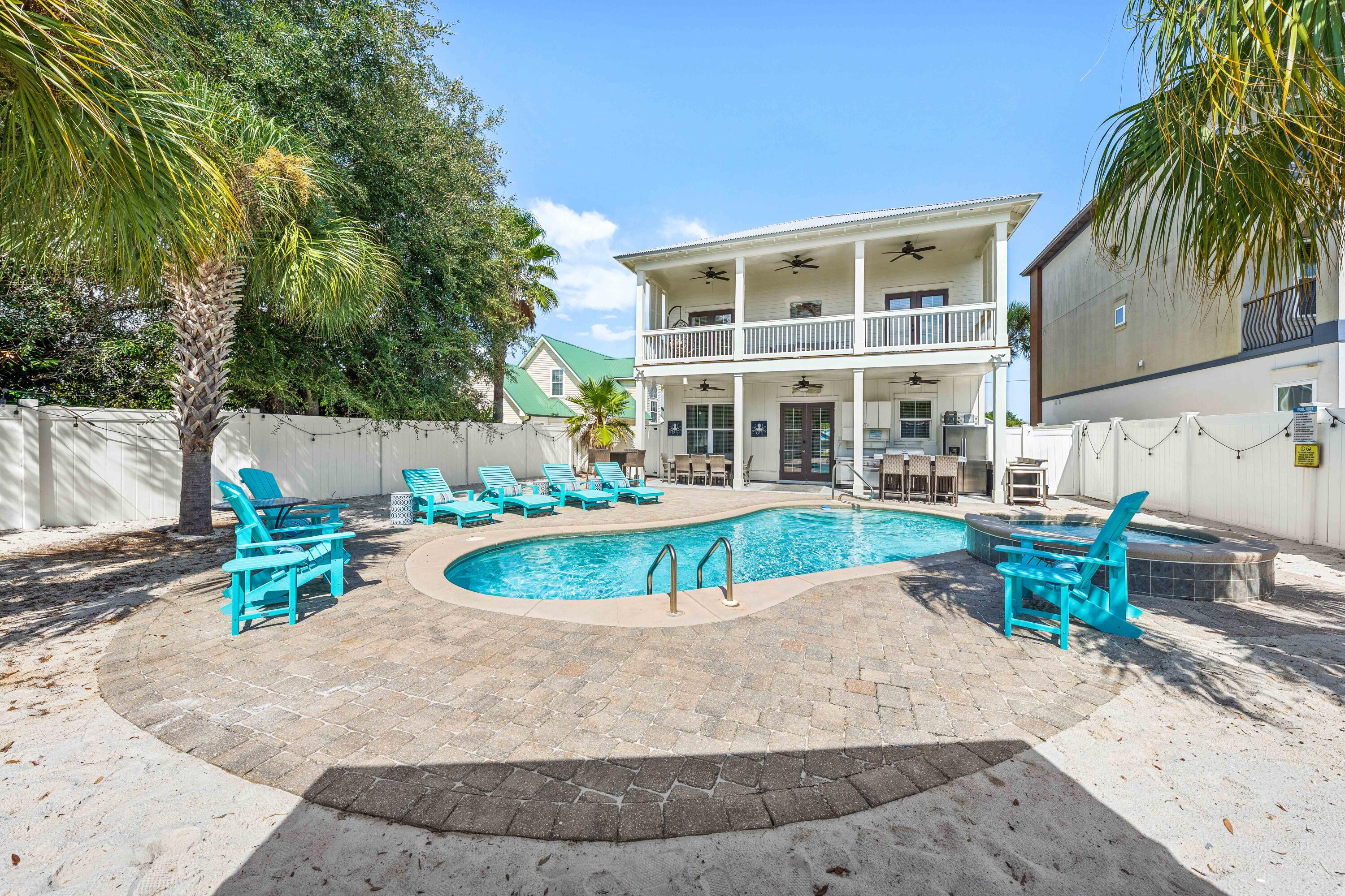 CRYSTAL BEACH - Residential