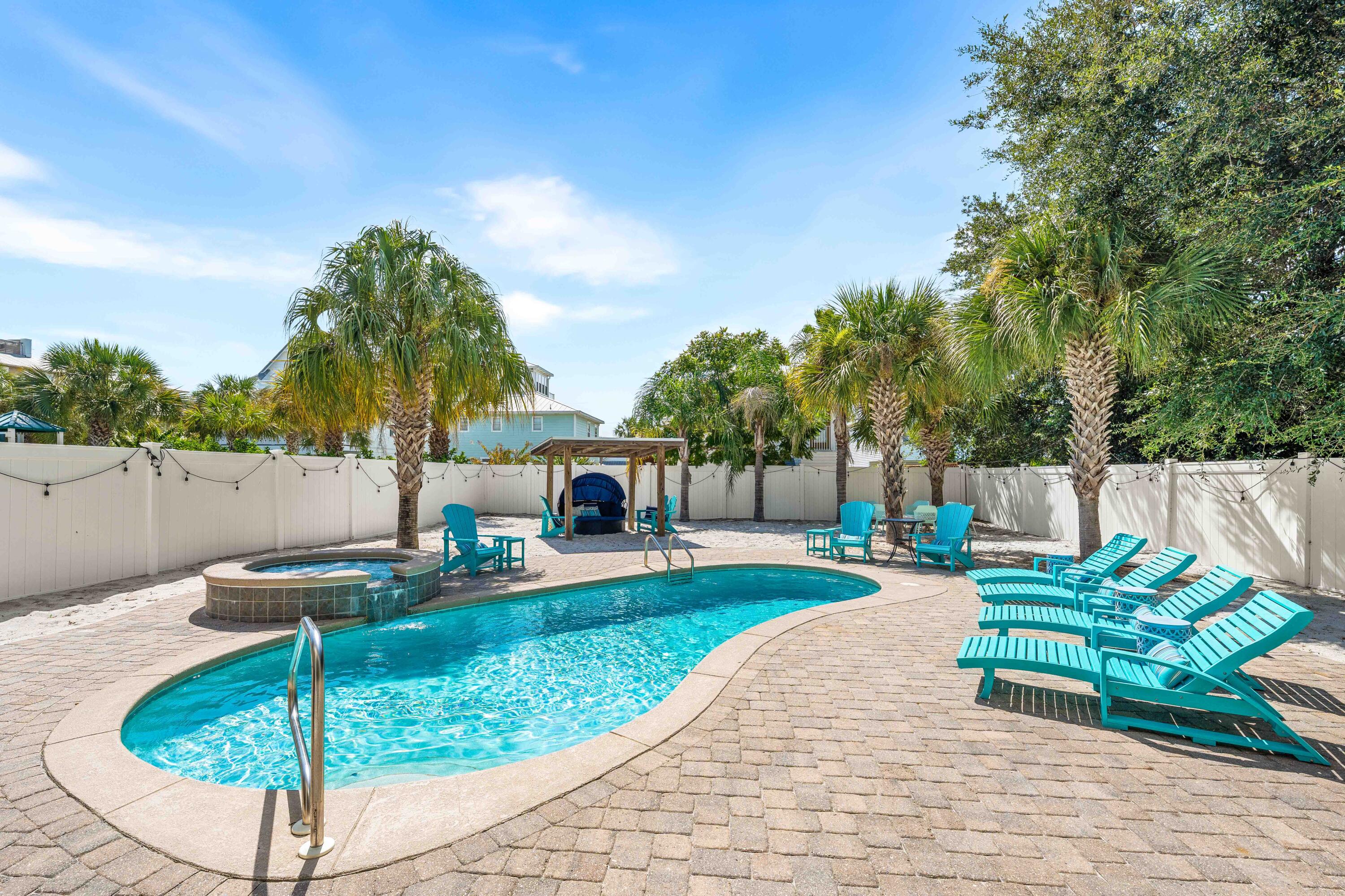 CRYSTAL BEACH - Residential