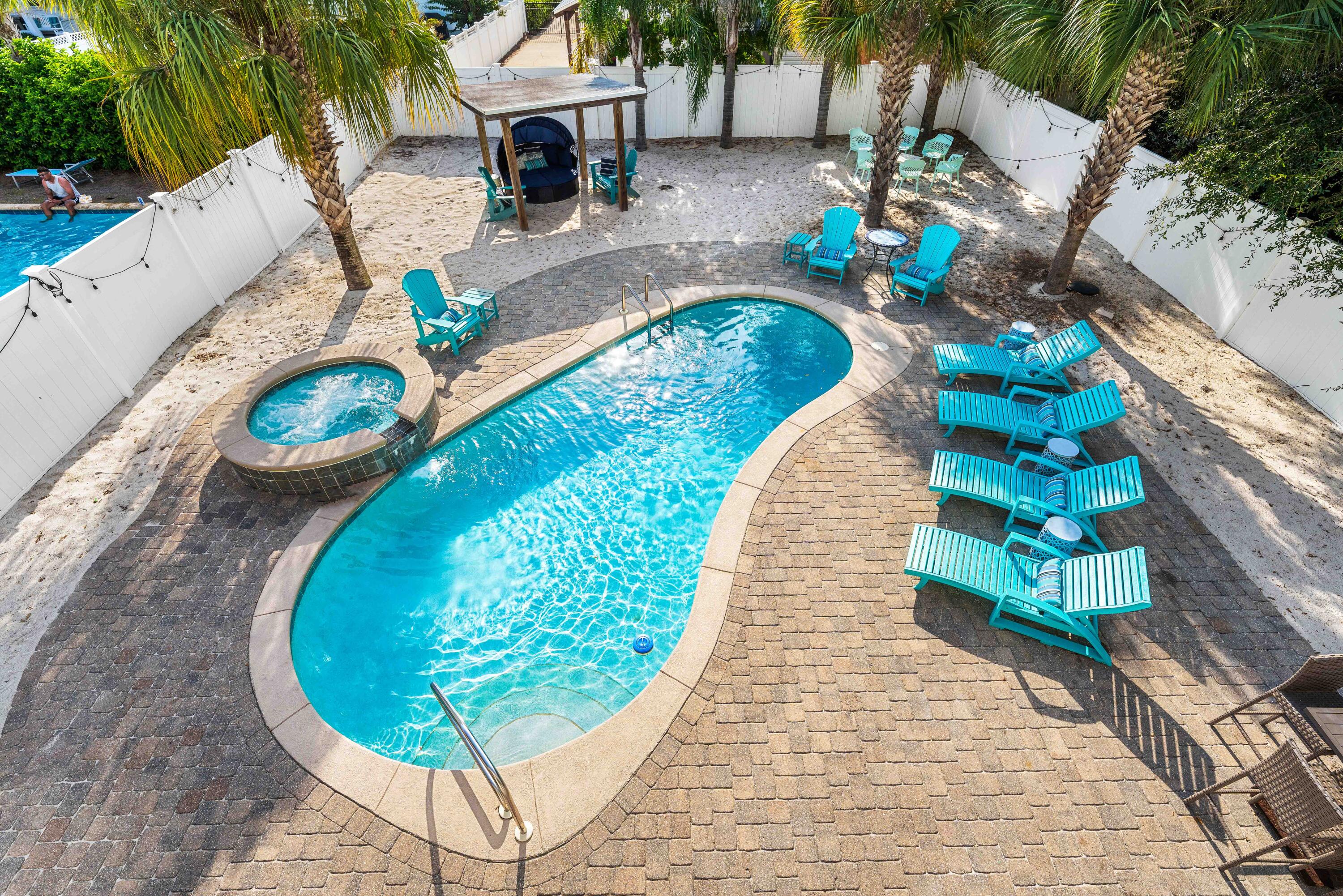 CRYSTAL BEACH - Residential
