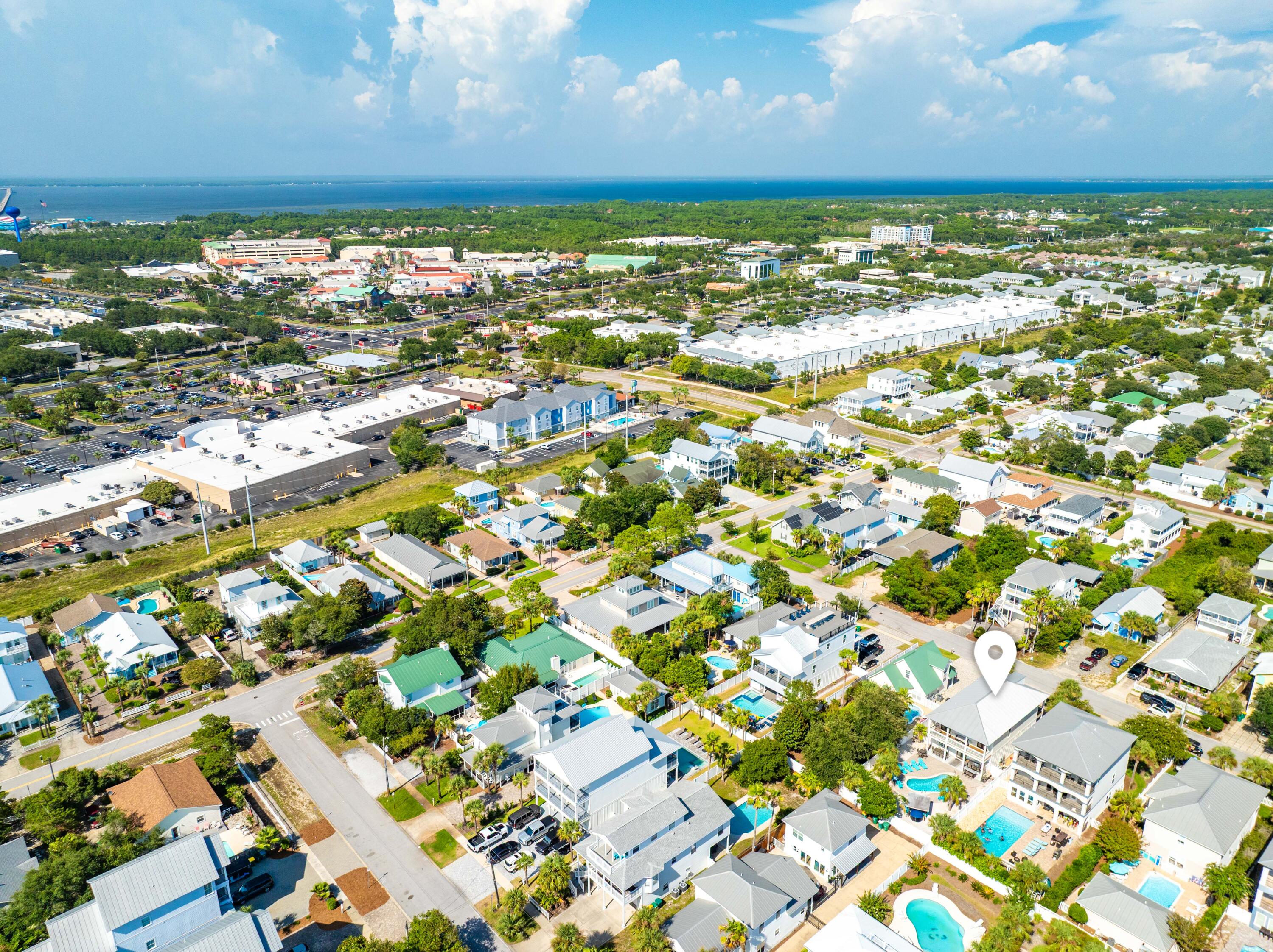CRYSTAL BEACH - Residential