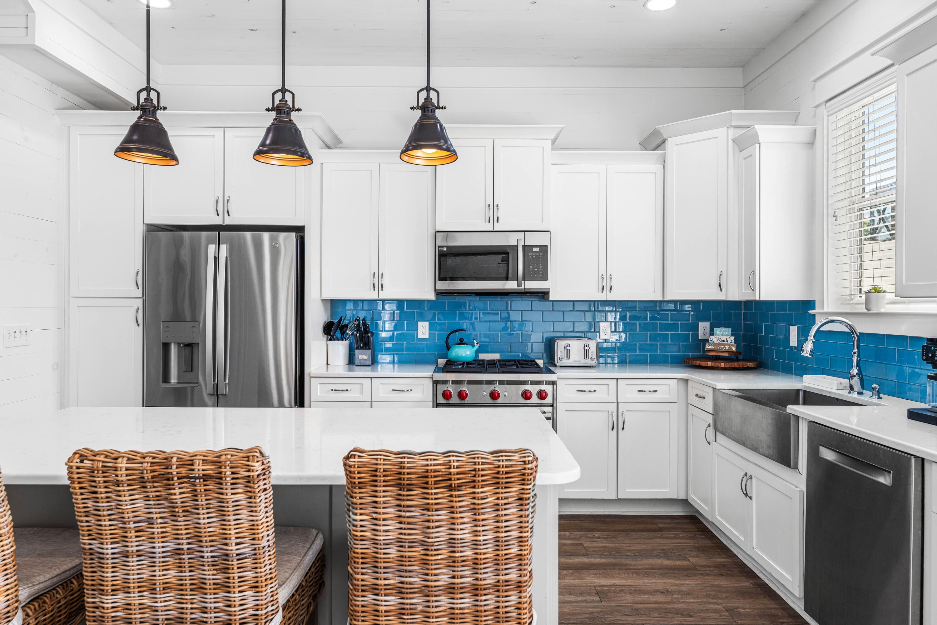 CRYSTAL BEACH - Residential