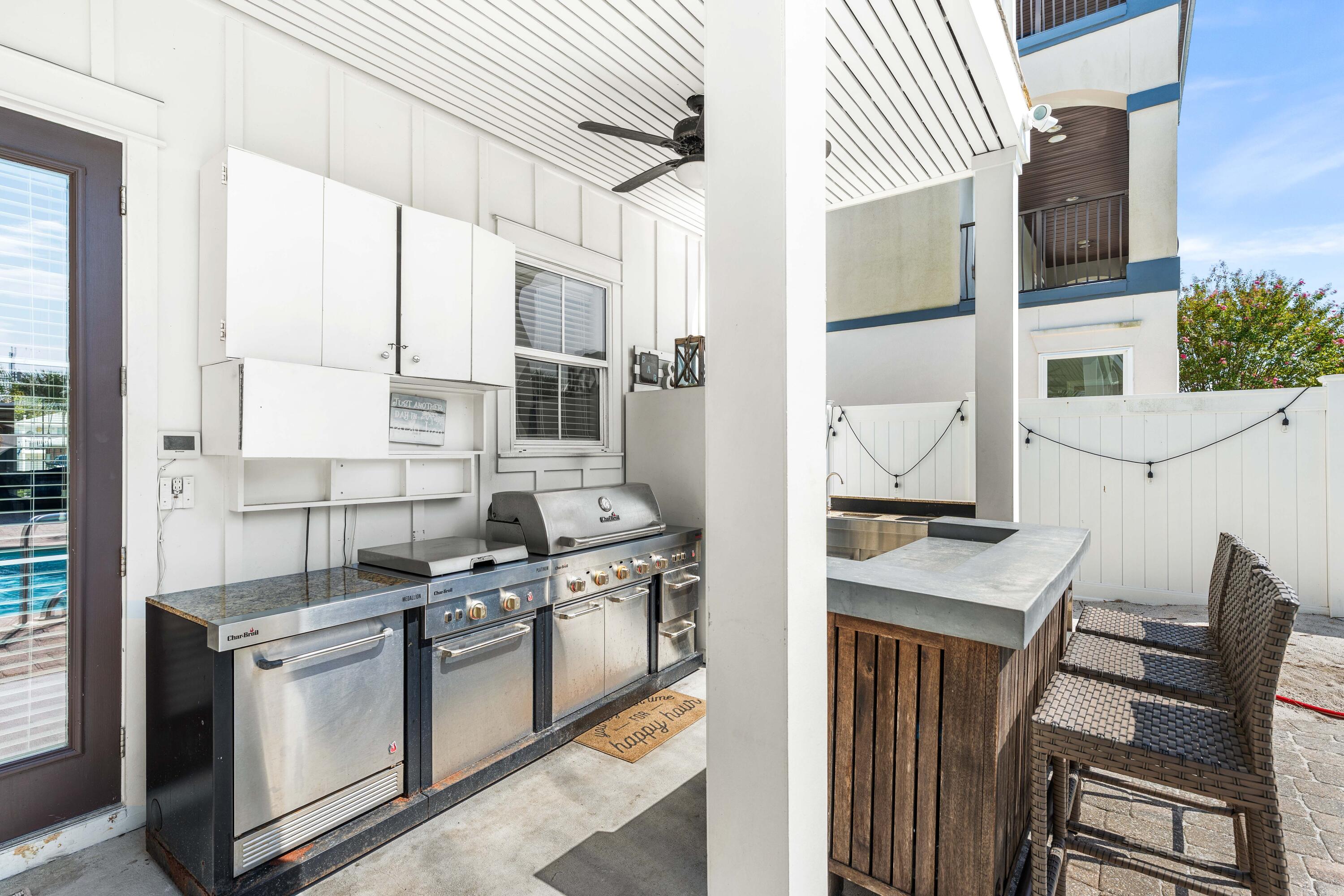 CRYSTAL BEACH - Residential