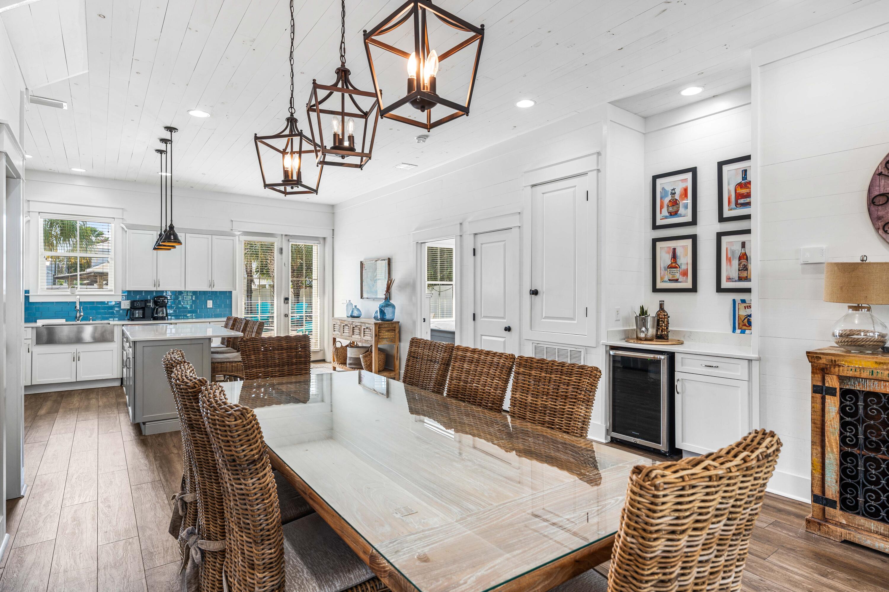 CRYSTAL BEACH - Residential