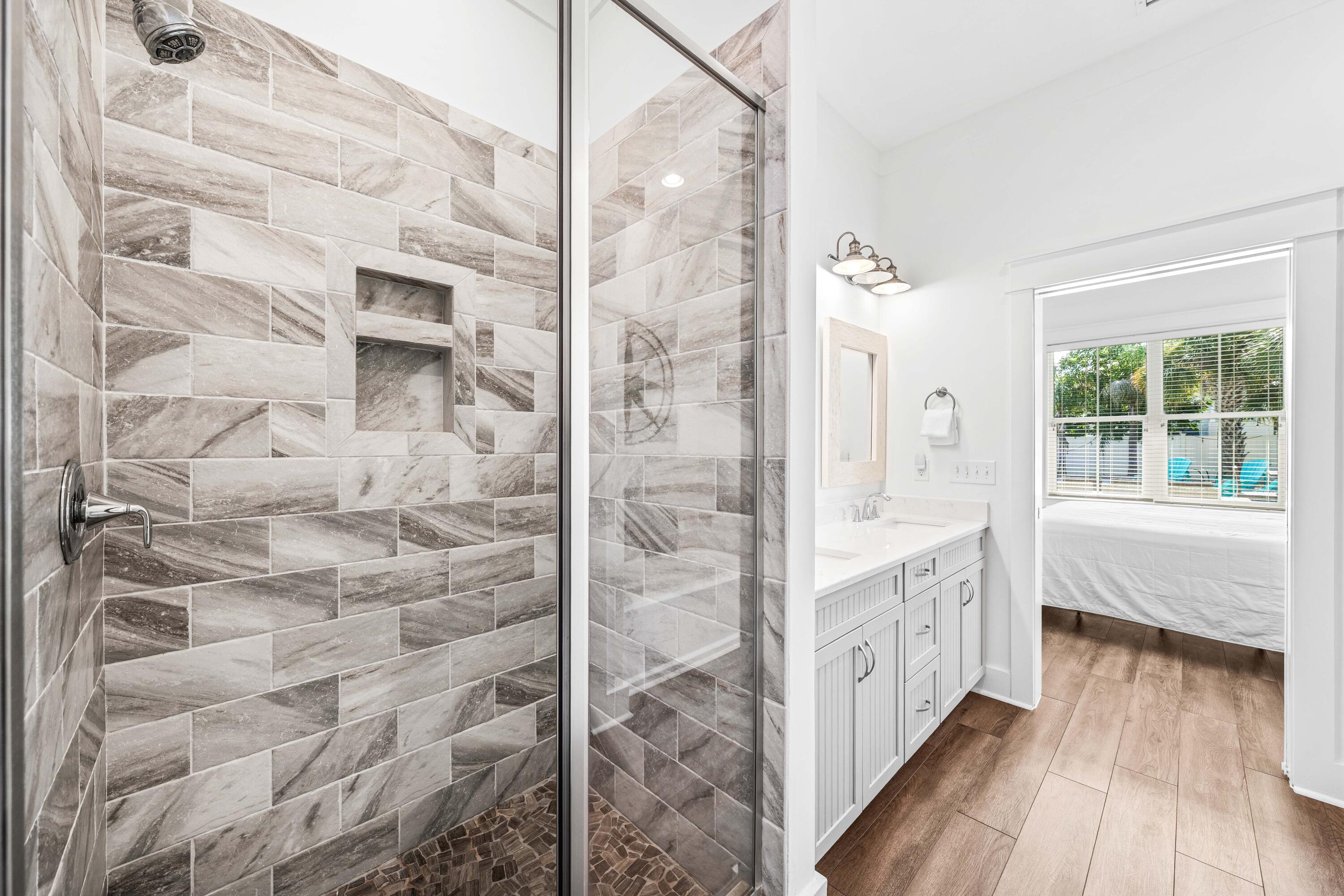 CRYSTAL BEACH - Residential