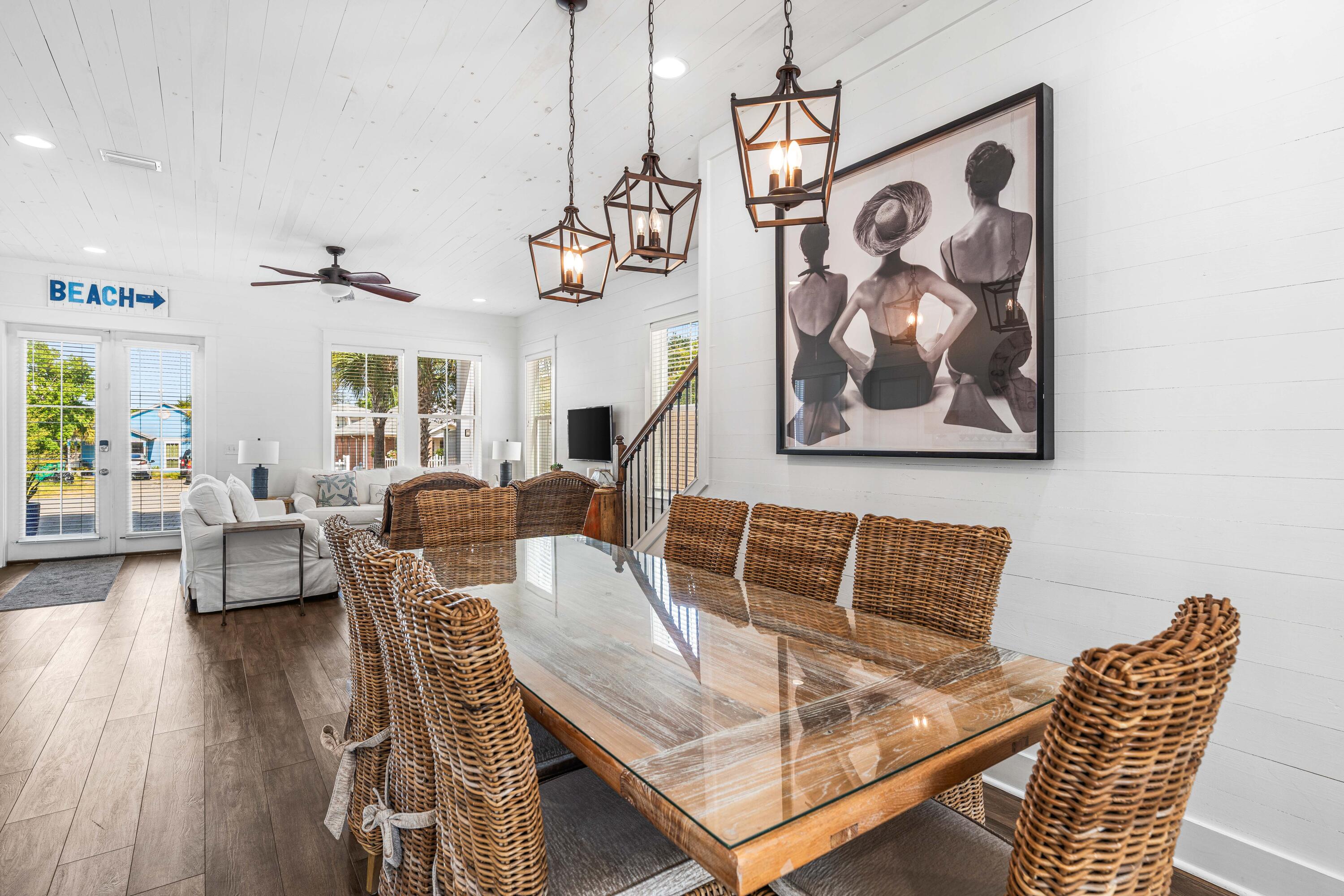 CRYSTAL BEACH - Residential