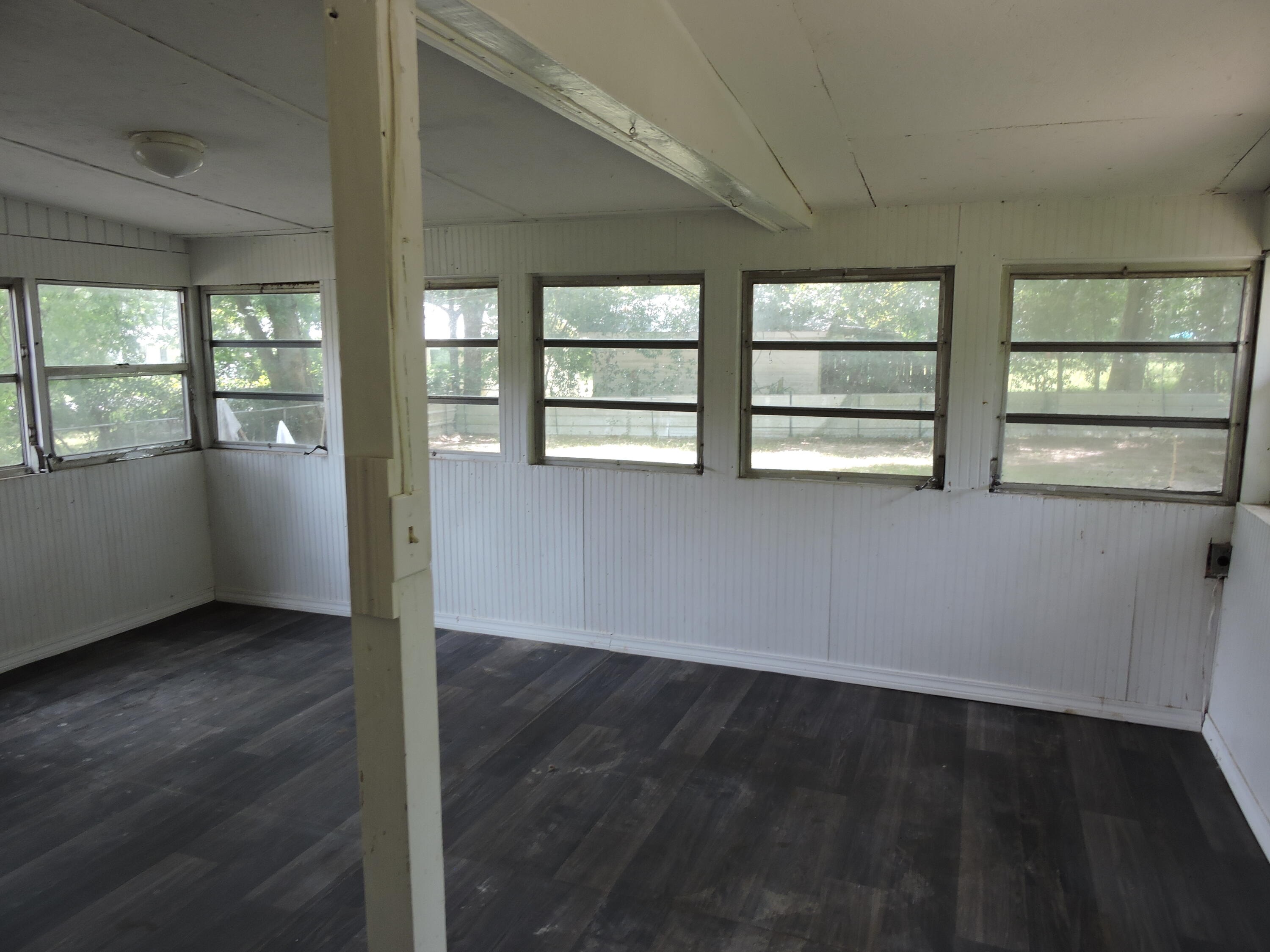 CRESTVIEW - Residential Lease