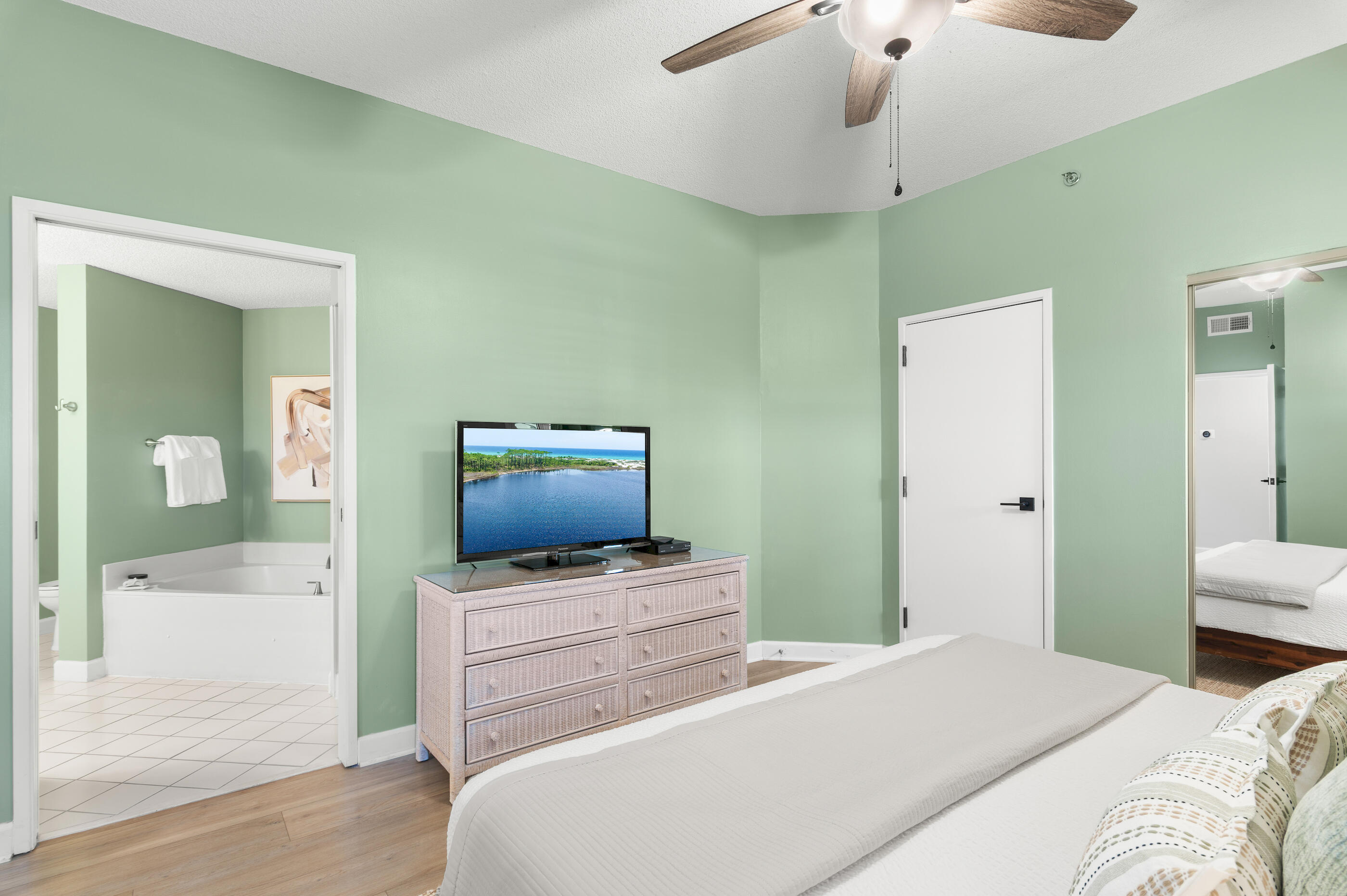 TIDES AT TOPS'L - Residential