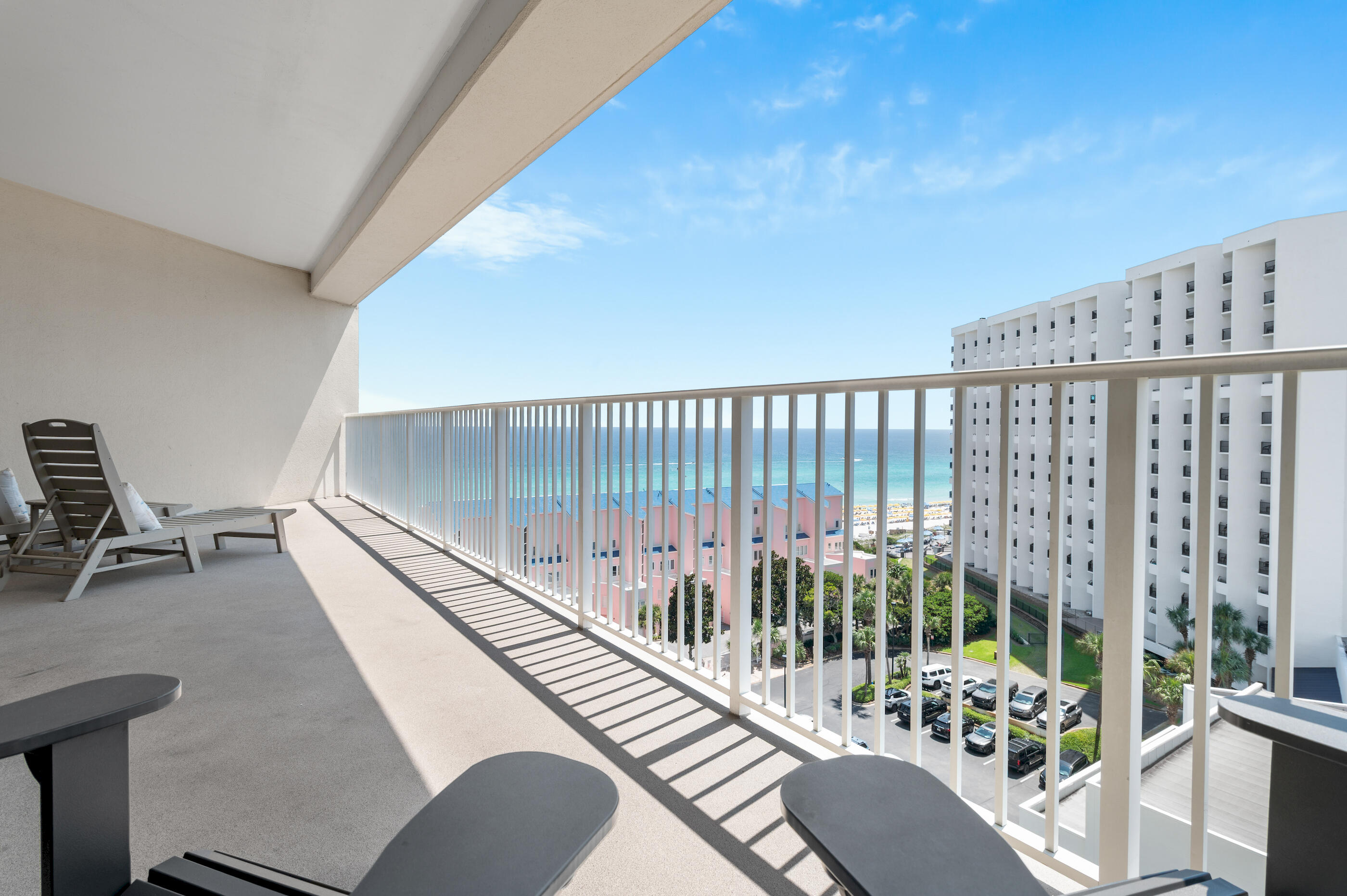 TIDES AT TOPS'L - Residential