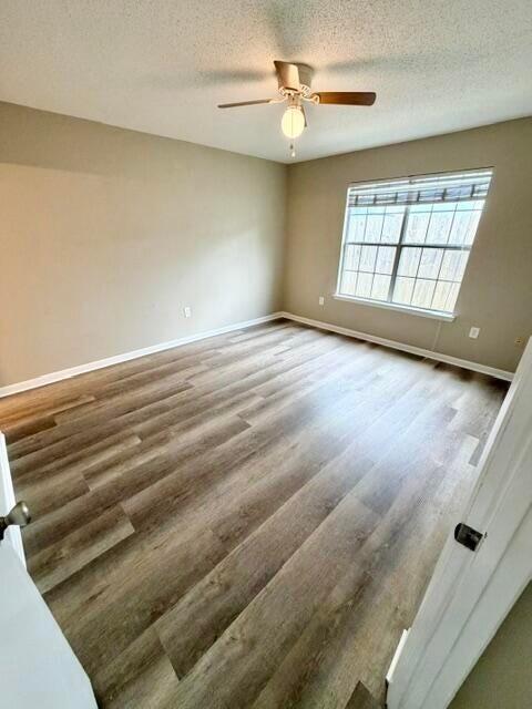 SADDLE CREEK - Residential Lease