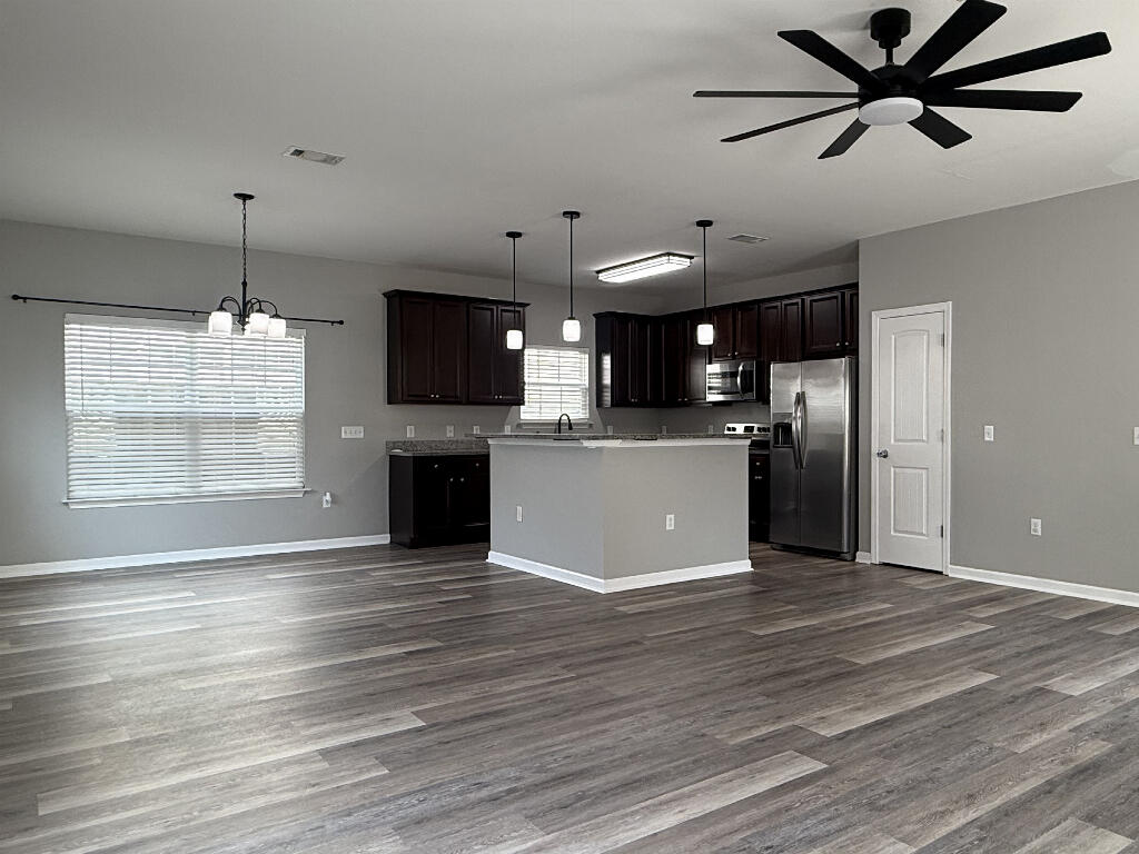 REDWOOD VILLAGE - Residential