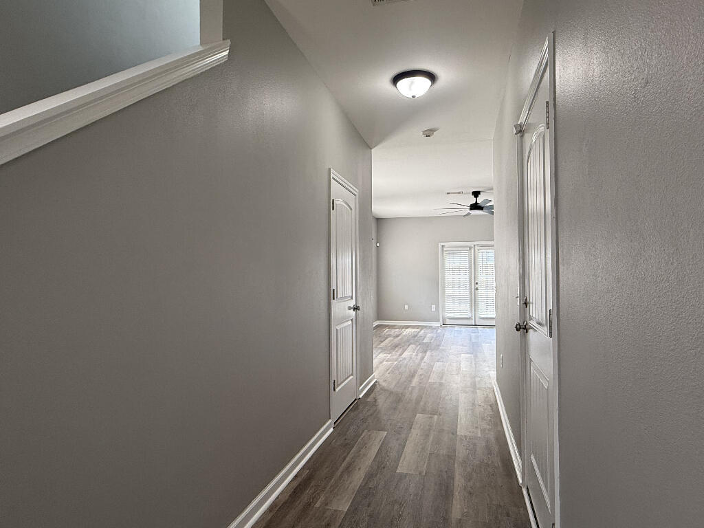 REDWOOD VILLAGE - Residential