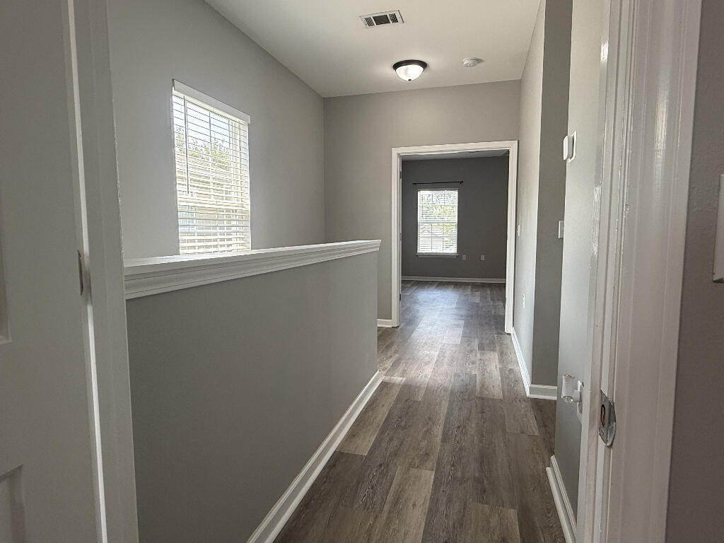 REDWOOD VILLAGE - Residential