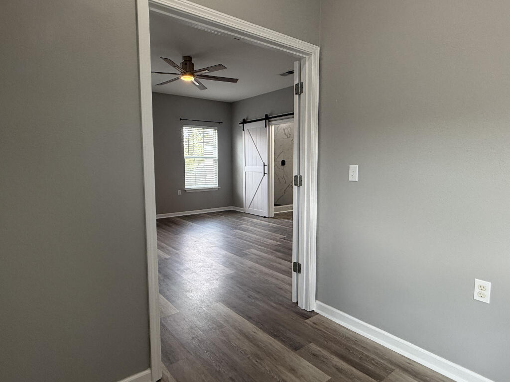 REDWOOD VILLAGE - Residential