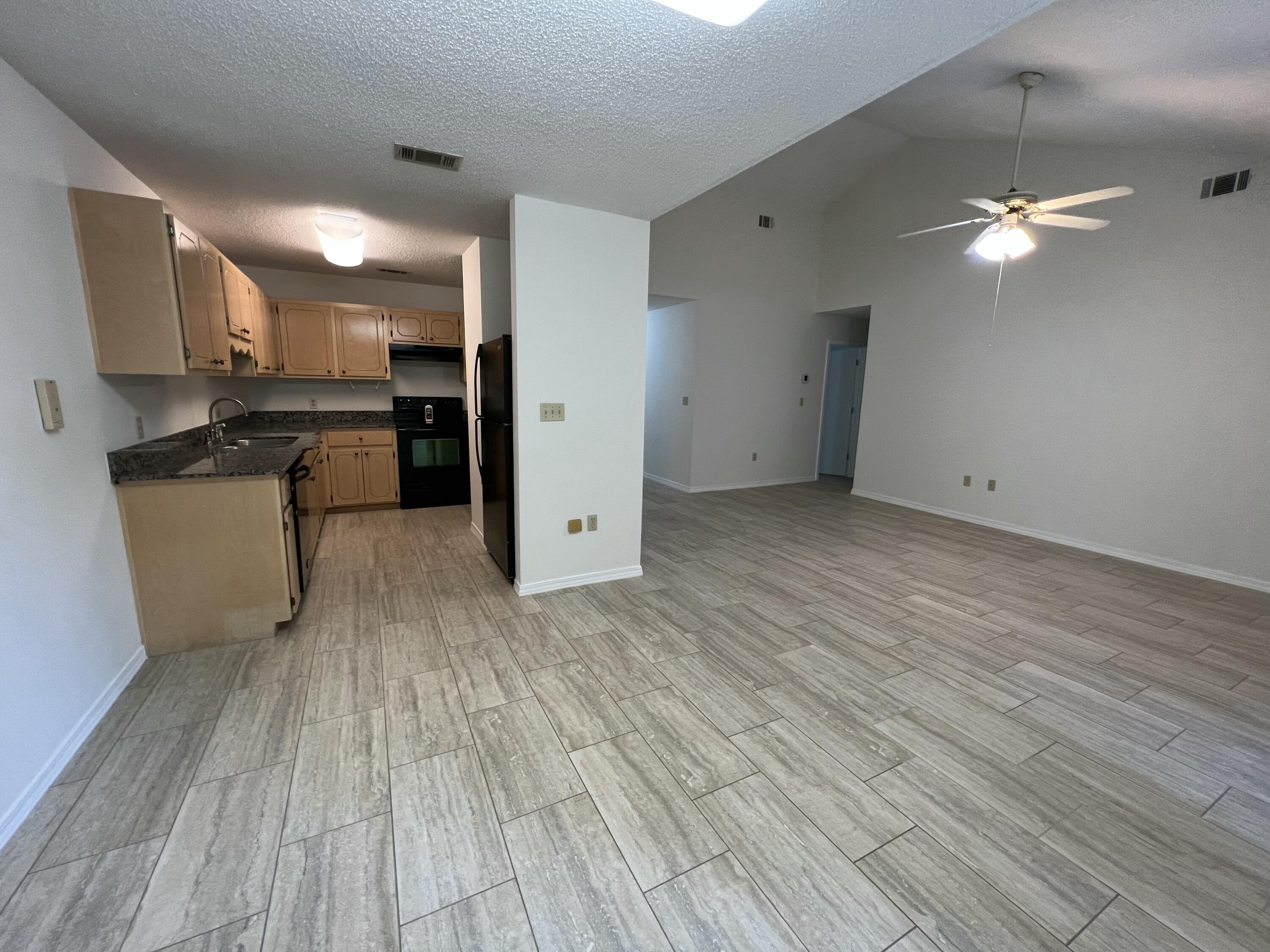 OLDE CYPRESS VILLAGE - Residential Lease