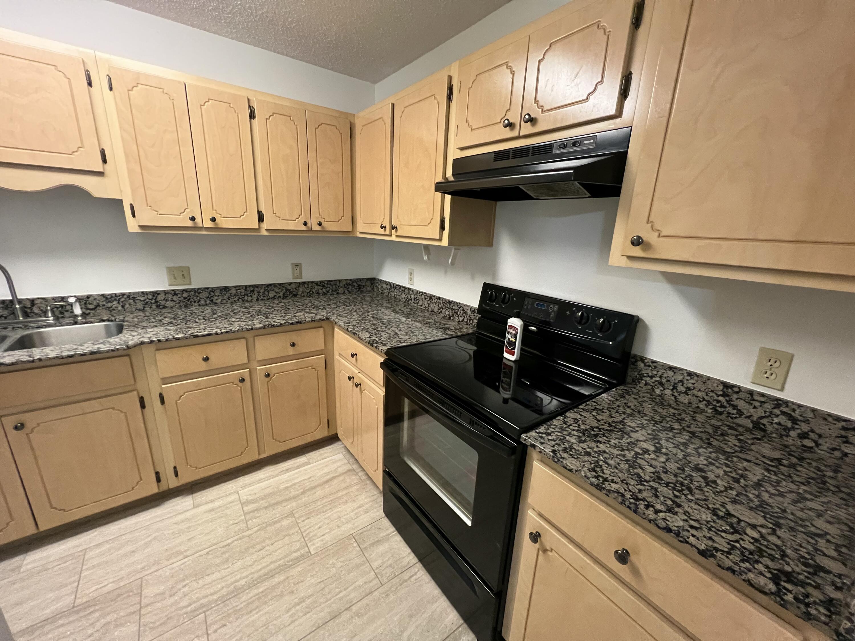 OLDE CYPRESS VILLAGE - Residential Lease