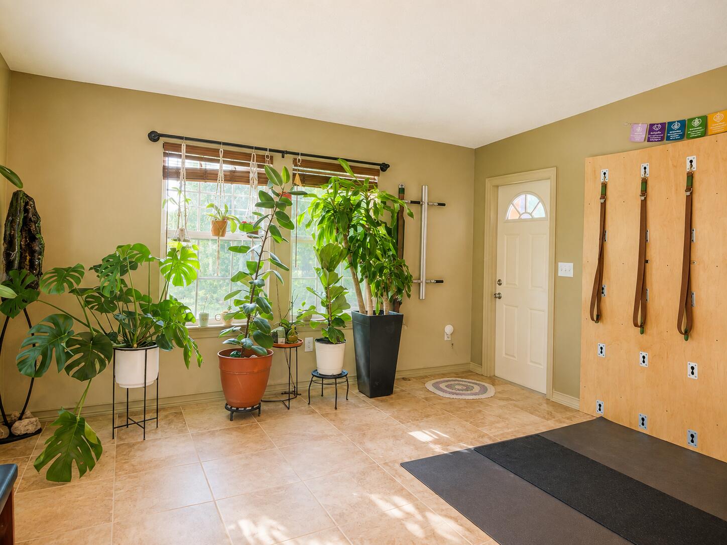 DAUGHETTES AMENDED - Residential