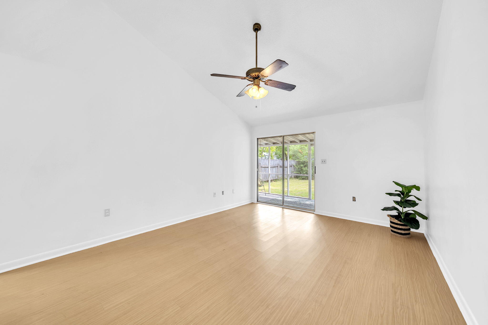 QUAIL RIDGE 1ST ADDN - Residential