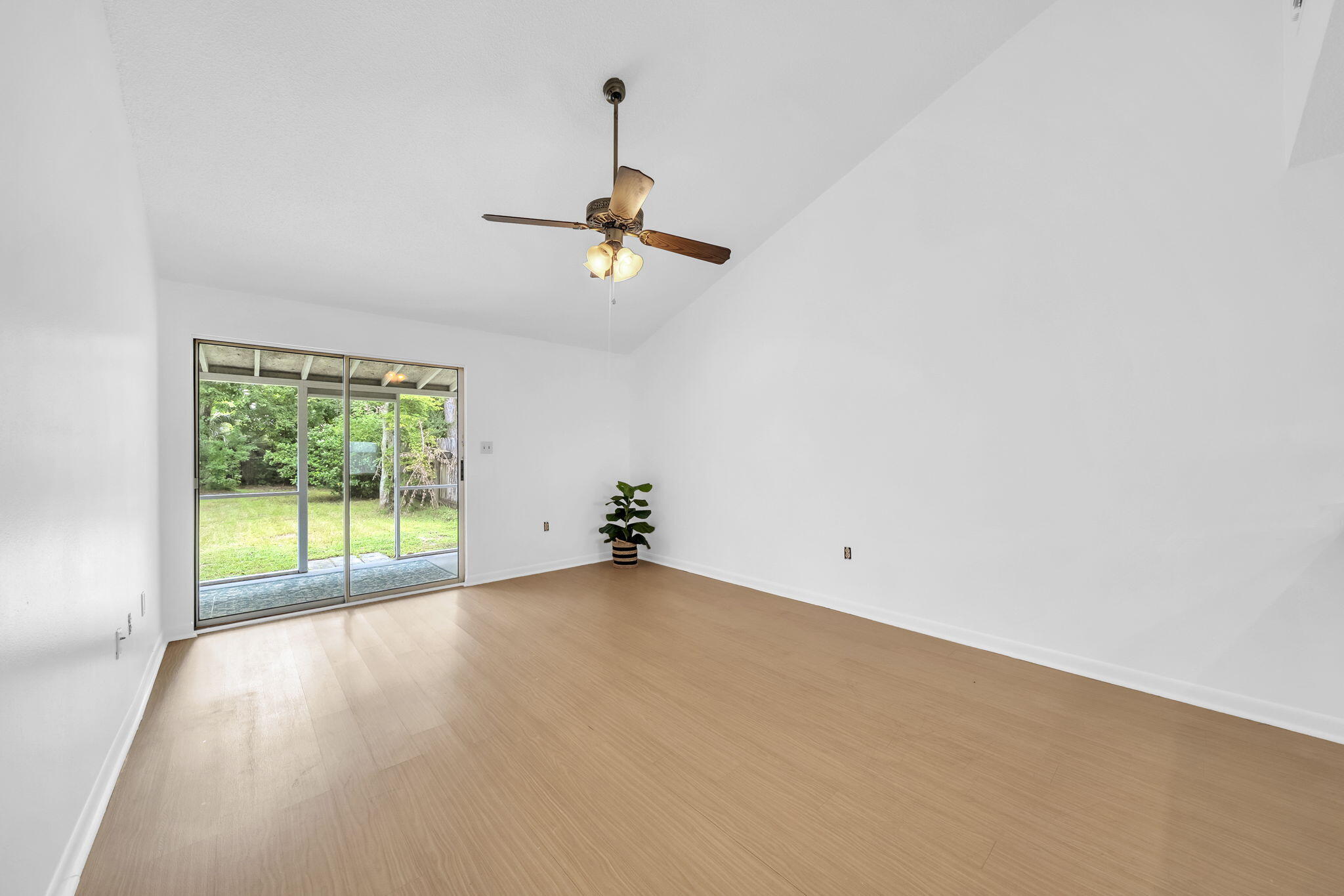 QUAIL RIDGE 1ST ADDN - Residential