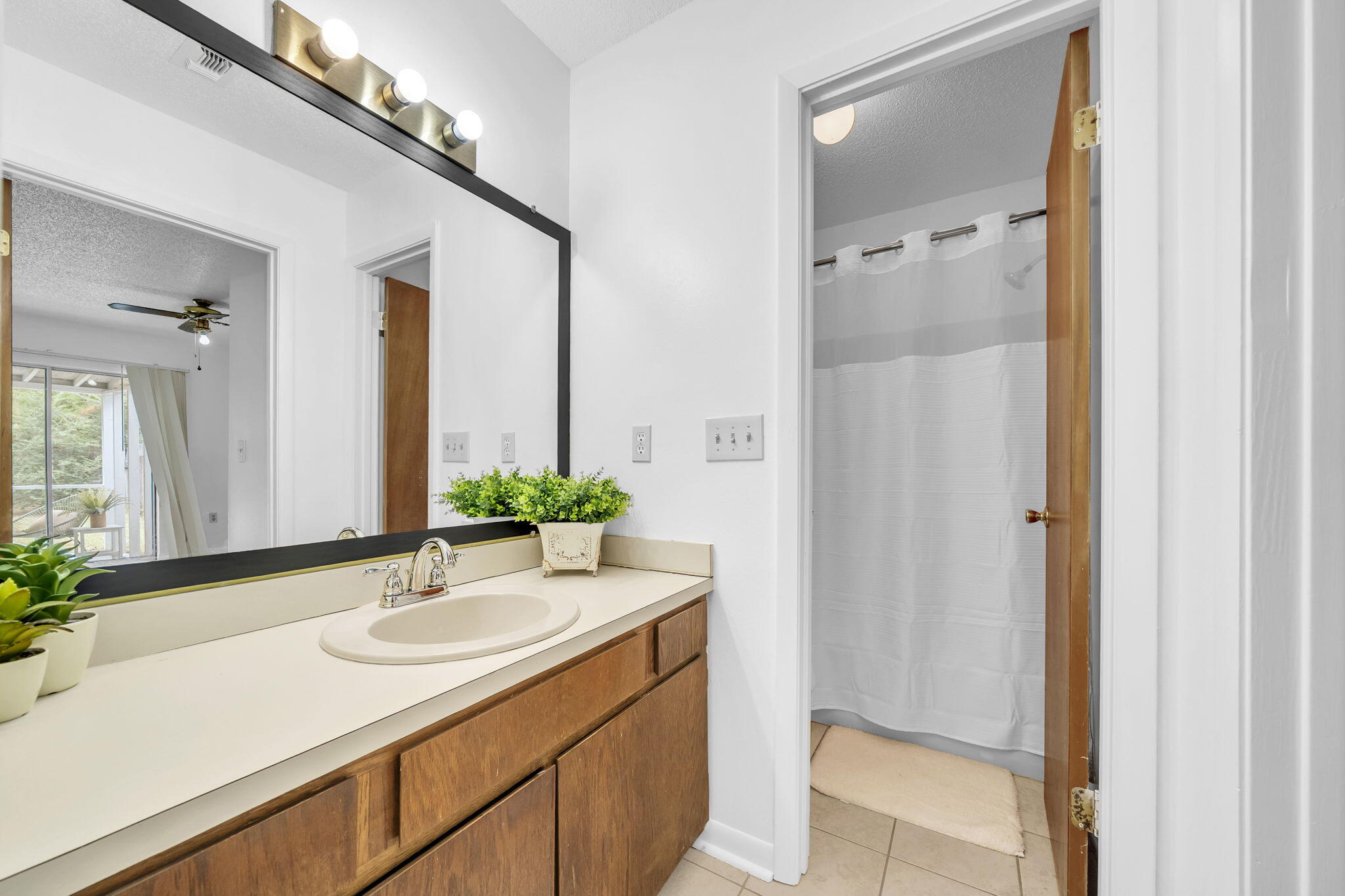 QUAIL RIDGE 1ST ADDN - Residential