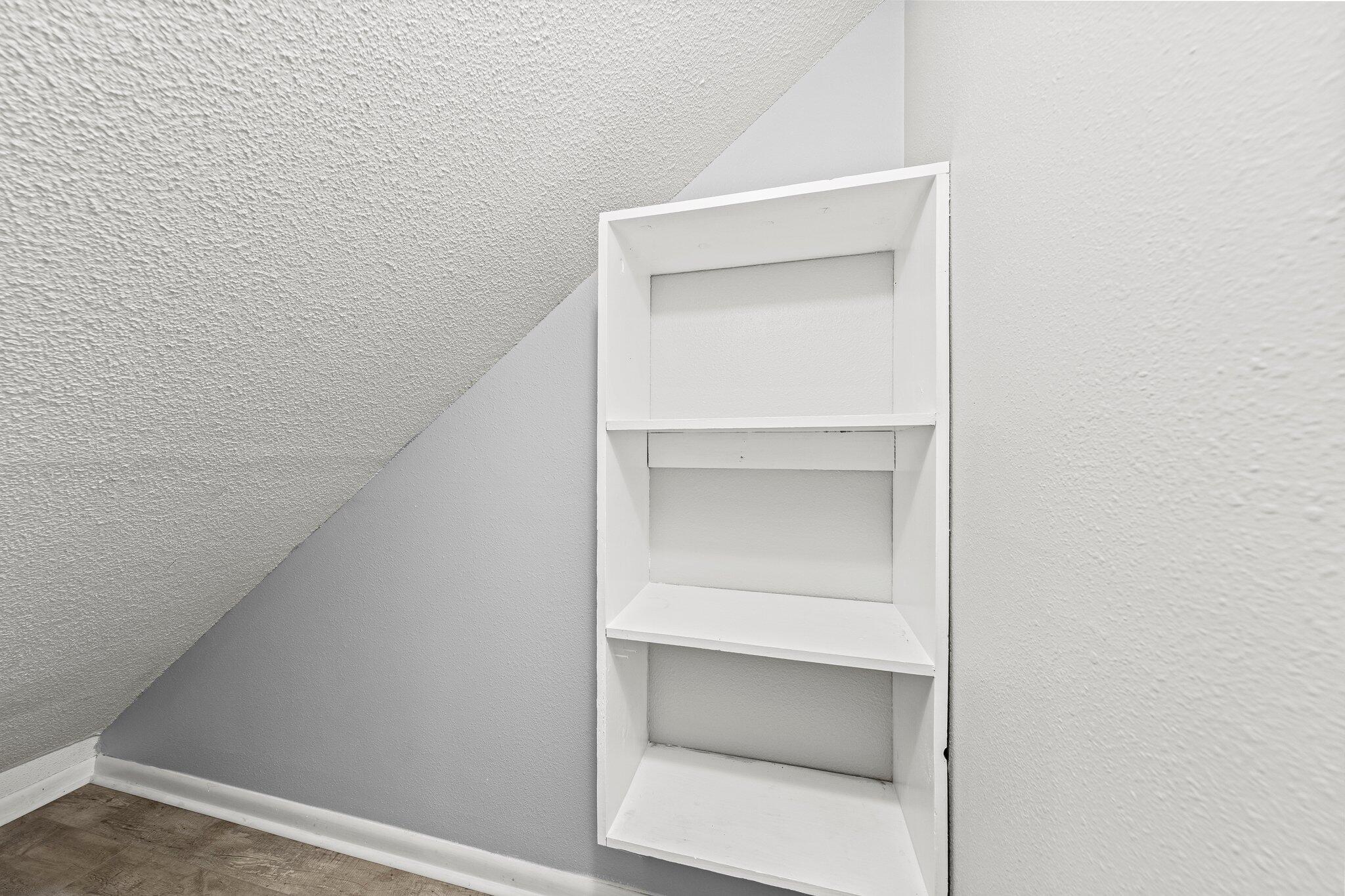 metes and bounds - Residential Lease