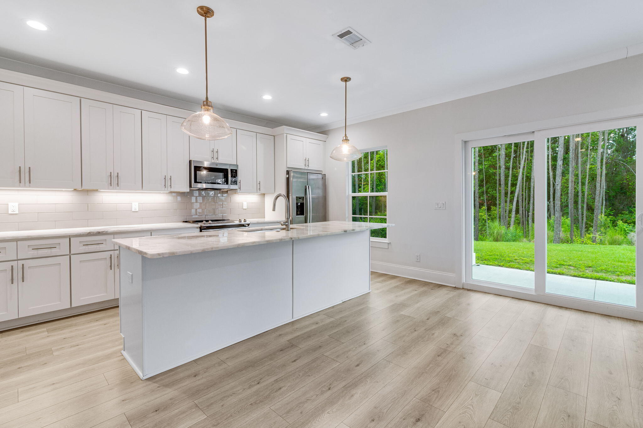 SUGAR ESTATES - Residential Lease
