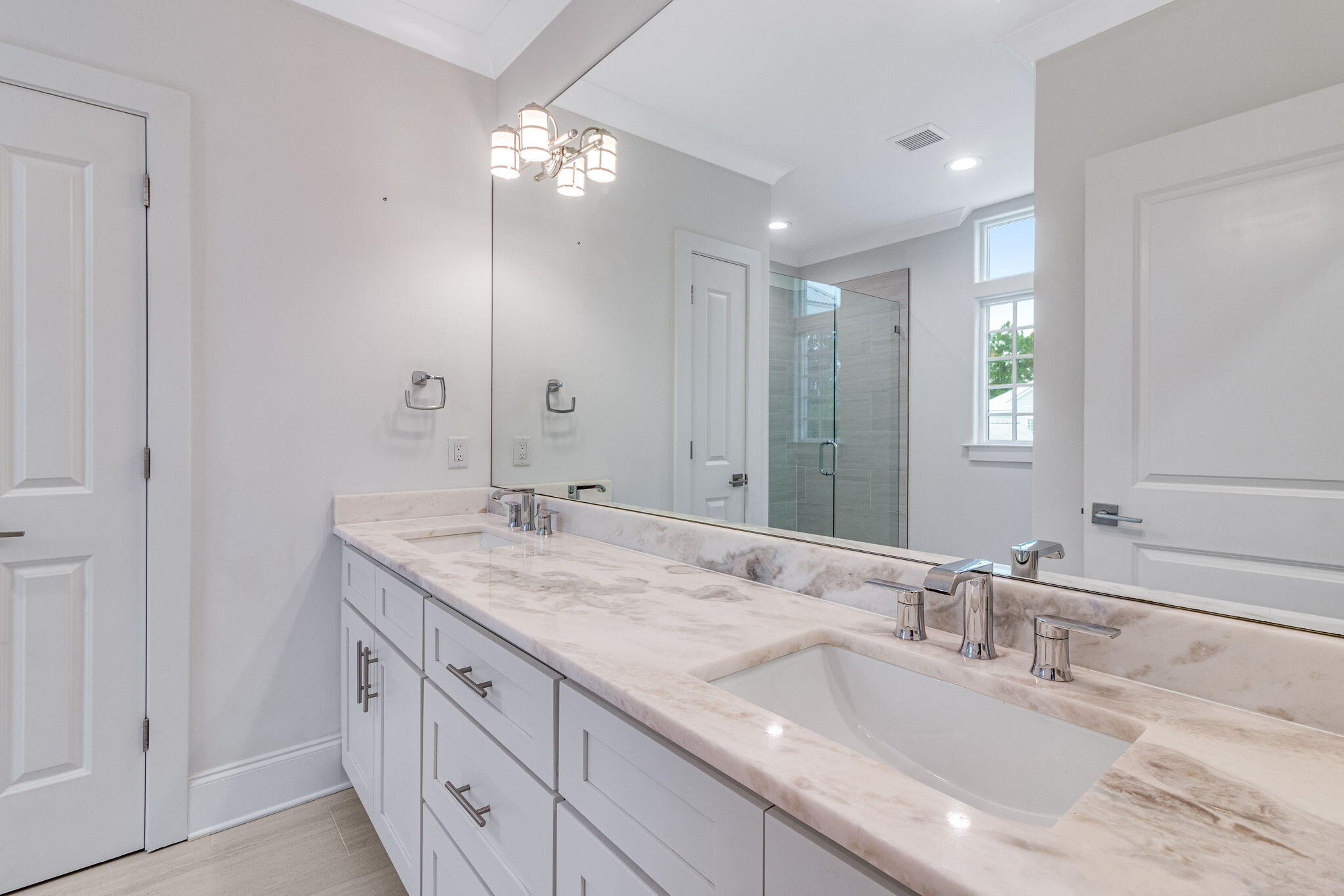 SUGAR ESTATES - Residential Lease