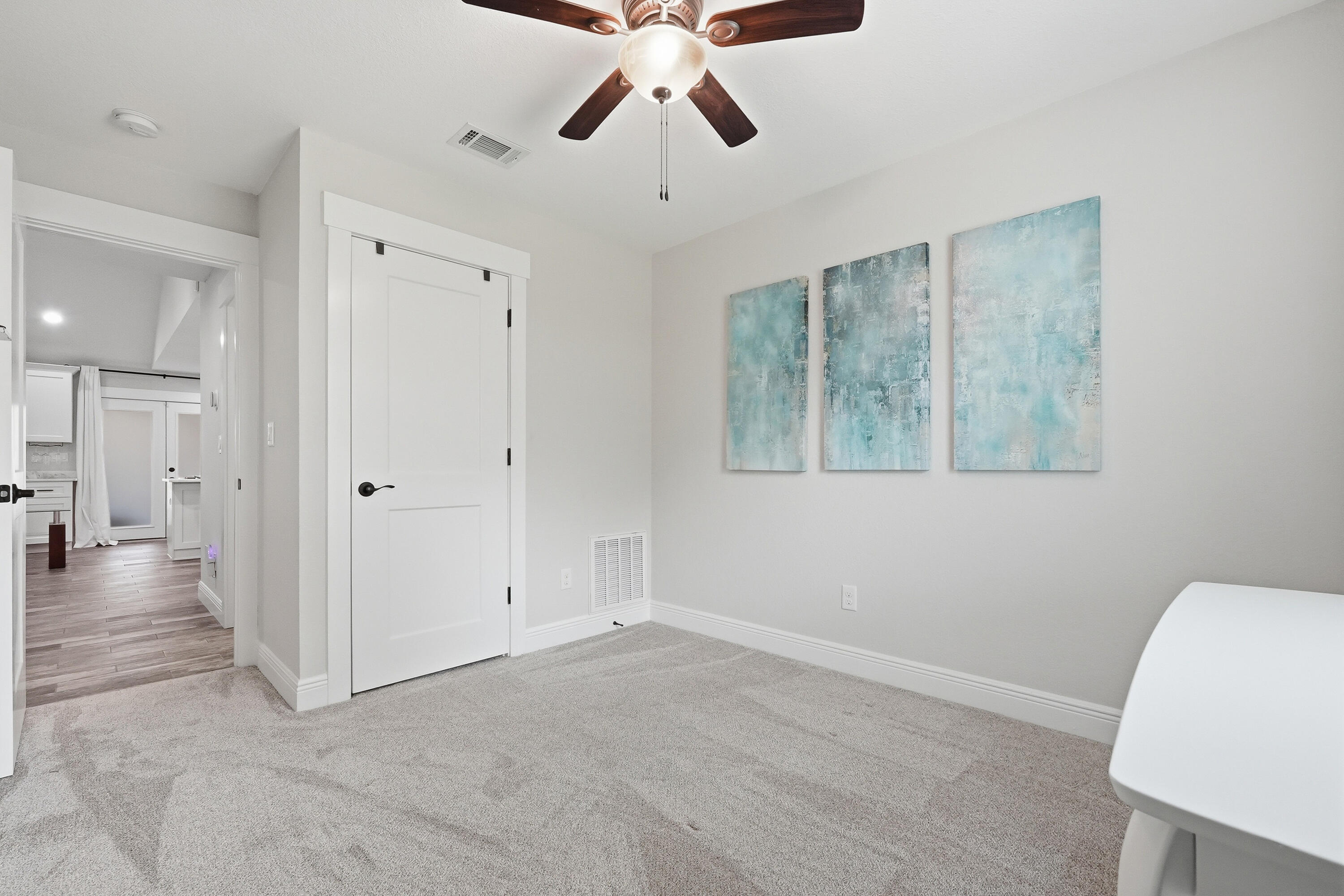 INDIAN WOODS - Residential