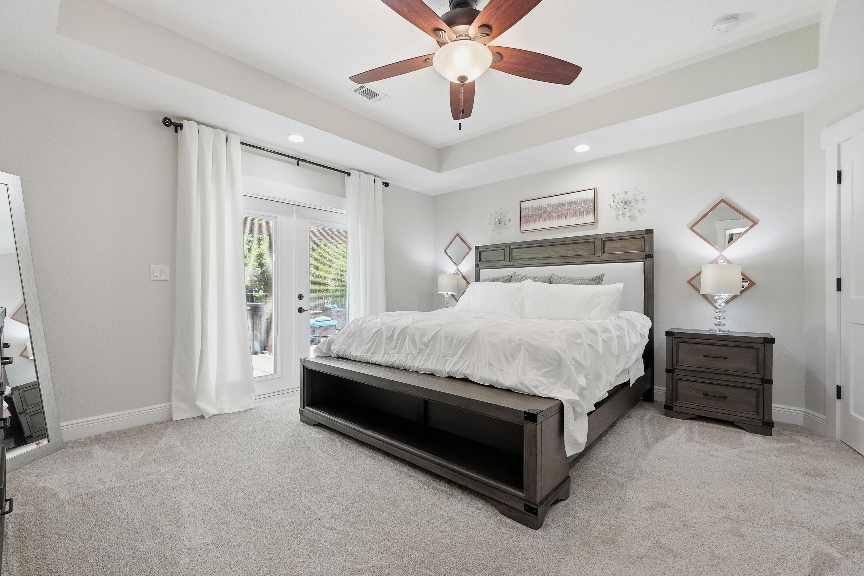 INDIAN WOODS - Residential