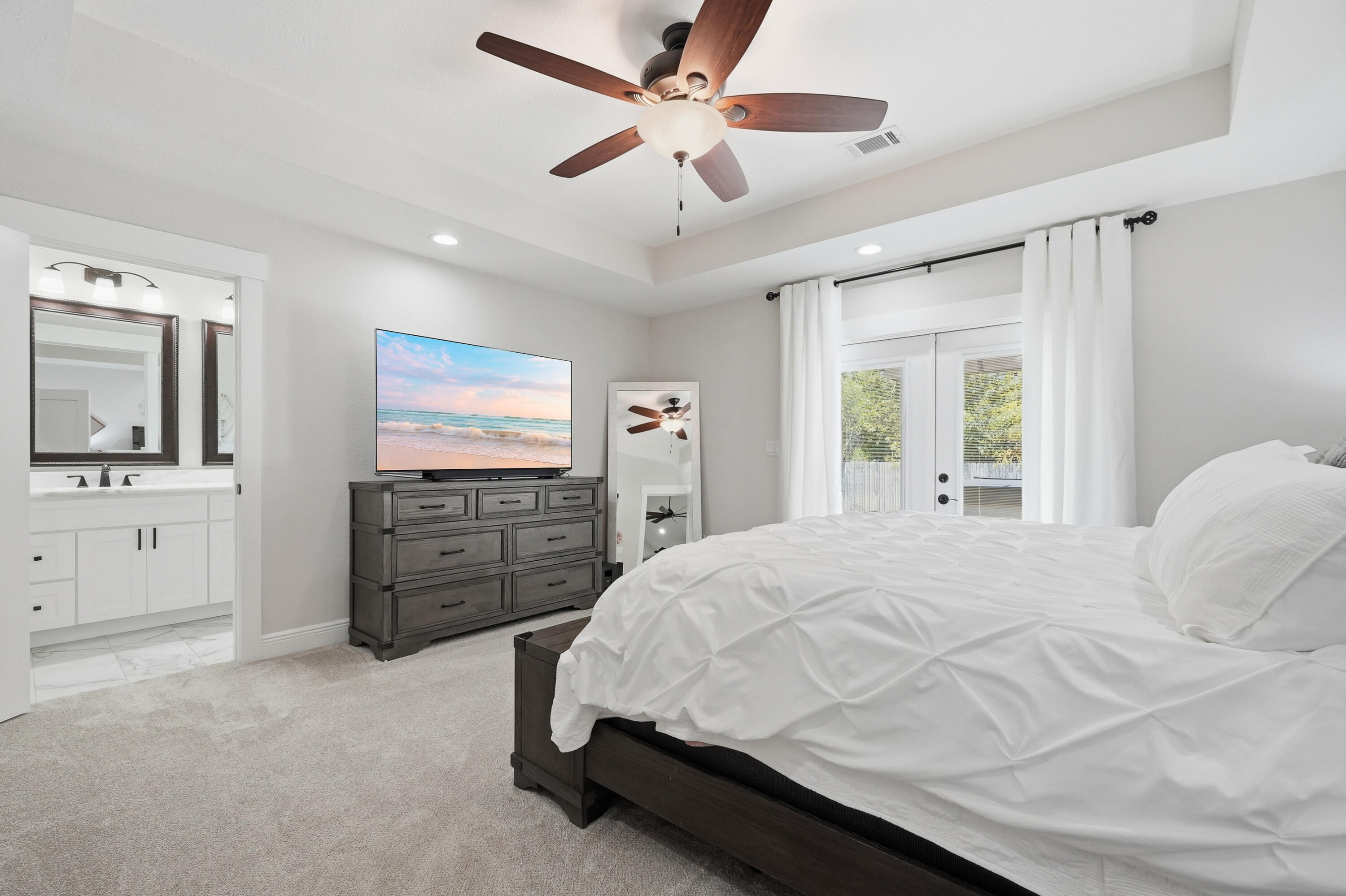 INDIAN WOODS - Residential