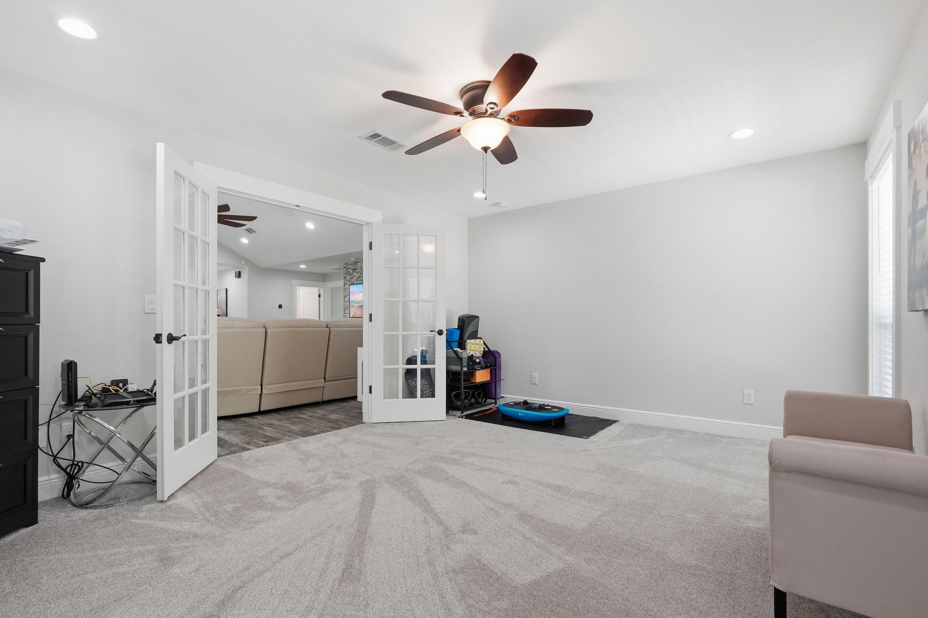 INDIAN WOODS - Residential