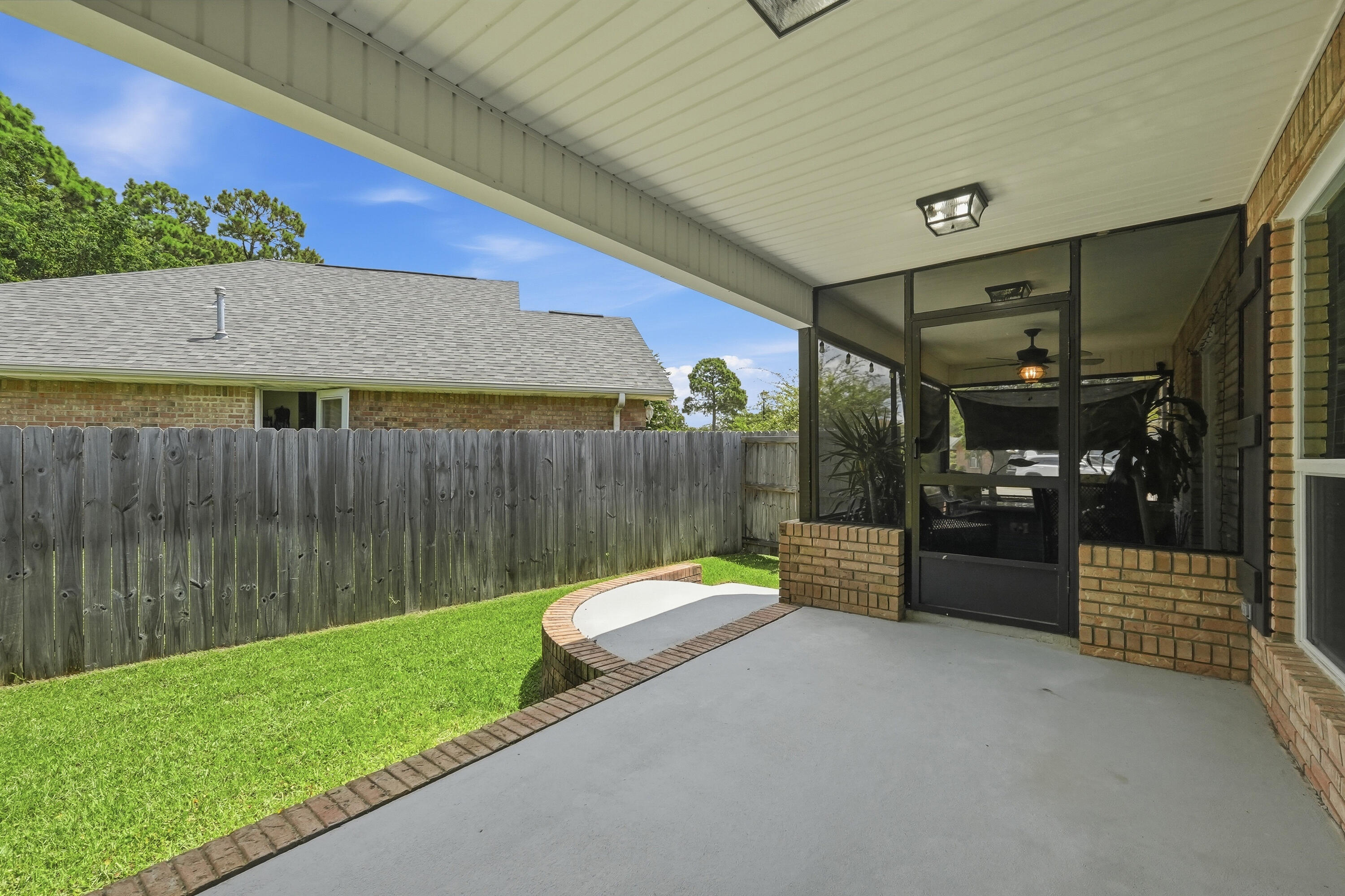 INDIAN WOODS - Residential