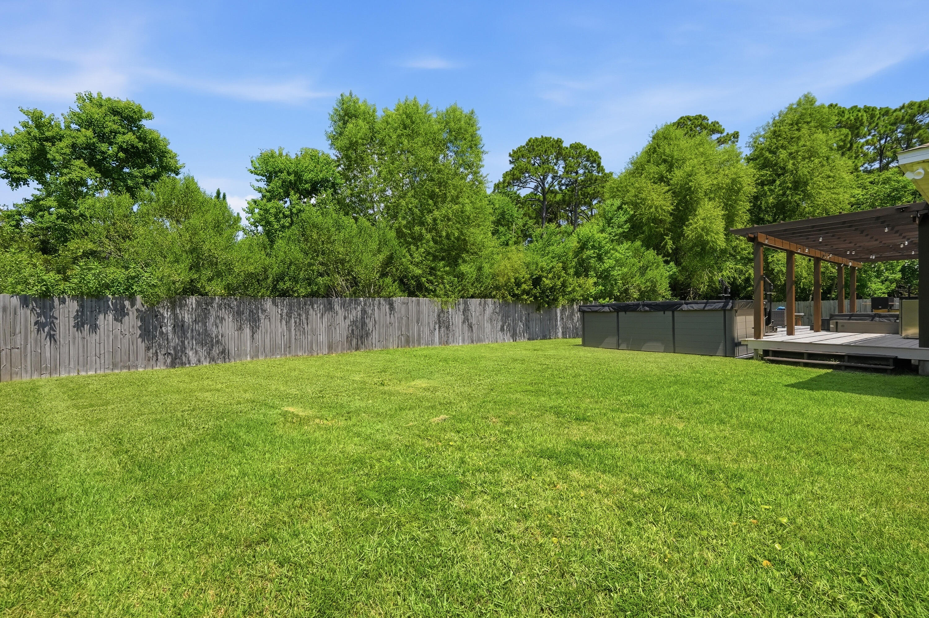 INDIAN WOODS - Residential