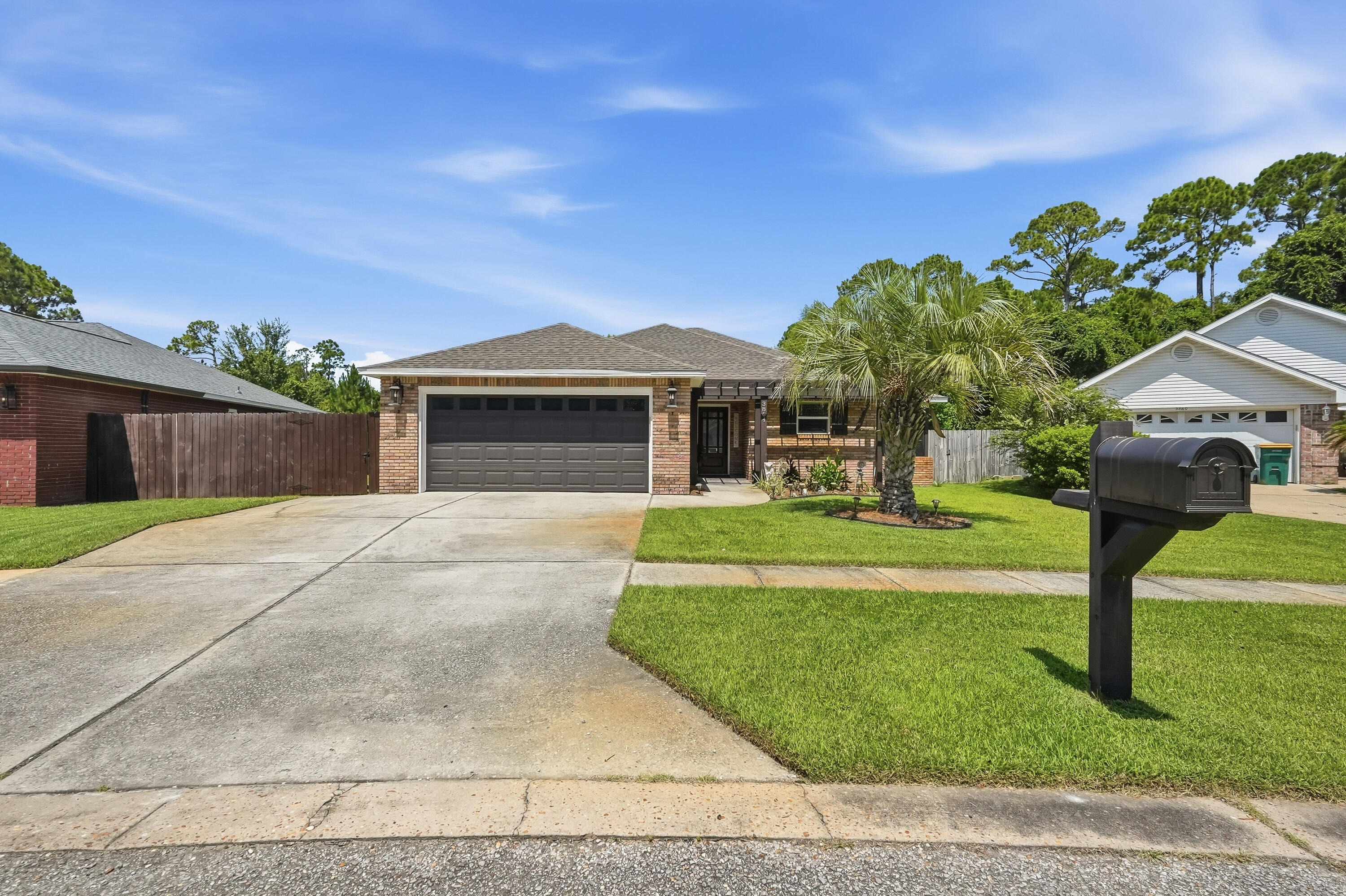 INDIAN WOODS - Residential