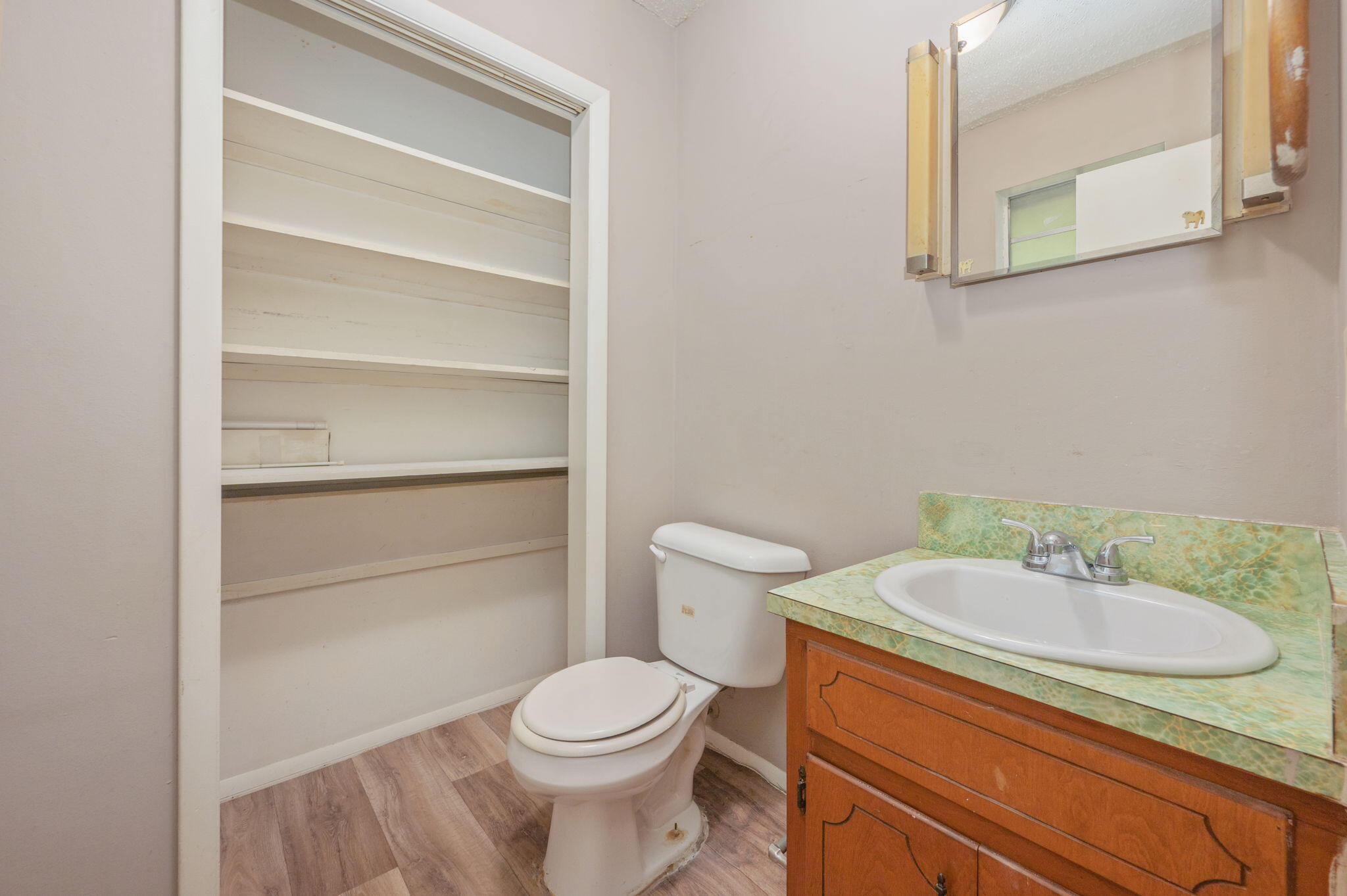 NO RECORDED SUBDIVISION - Residential