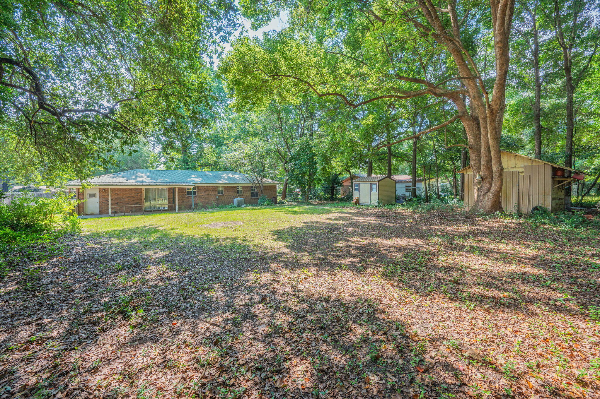 NO RECORDED SUBDIVISION - Residential