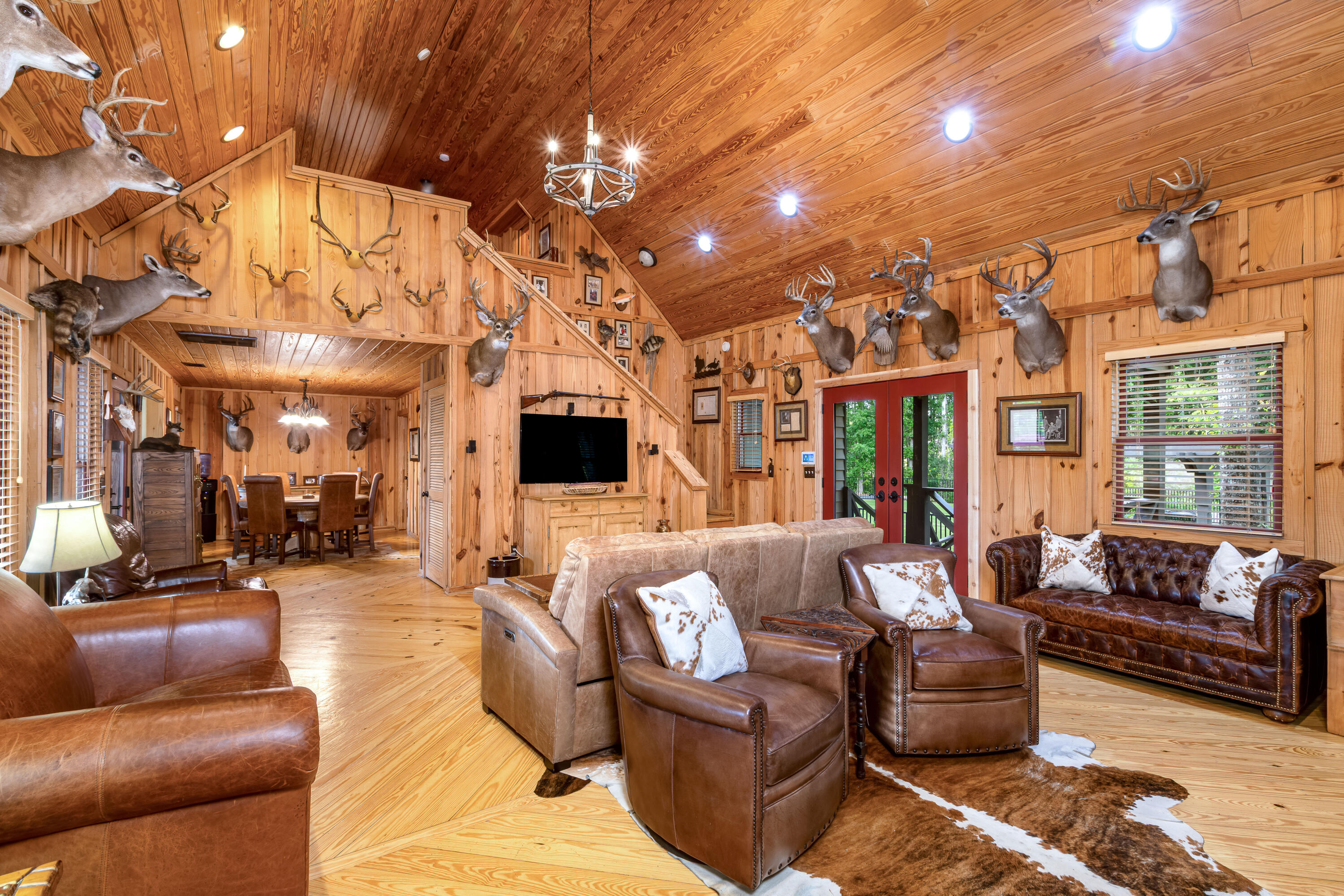 NO RECORDED SUBDIVISION - Residential