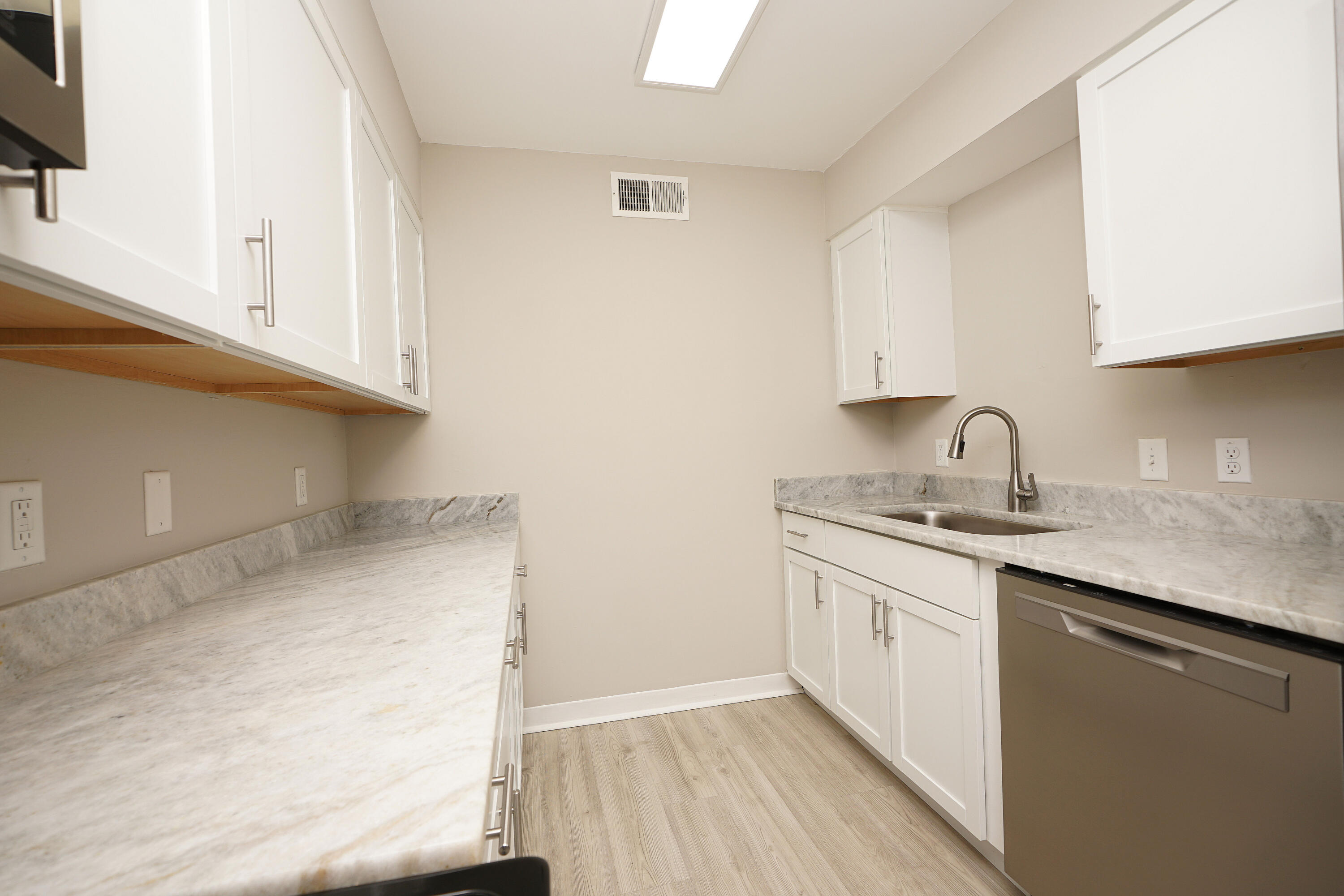 PIER ONE - Residential