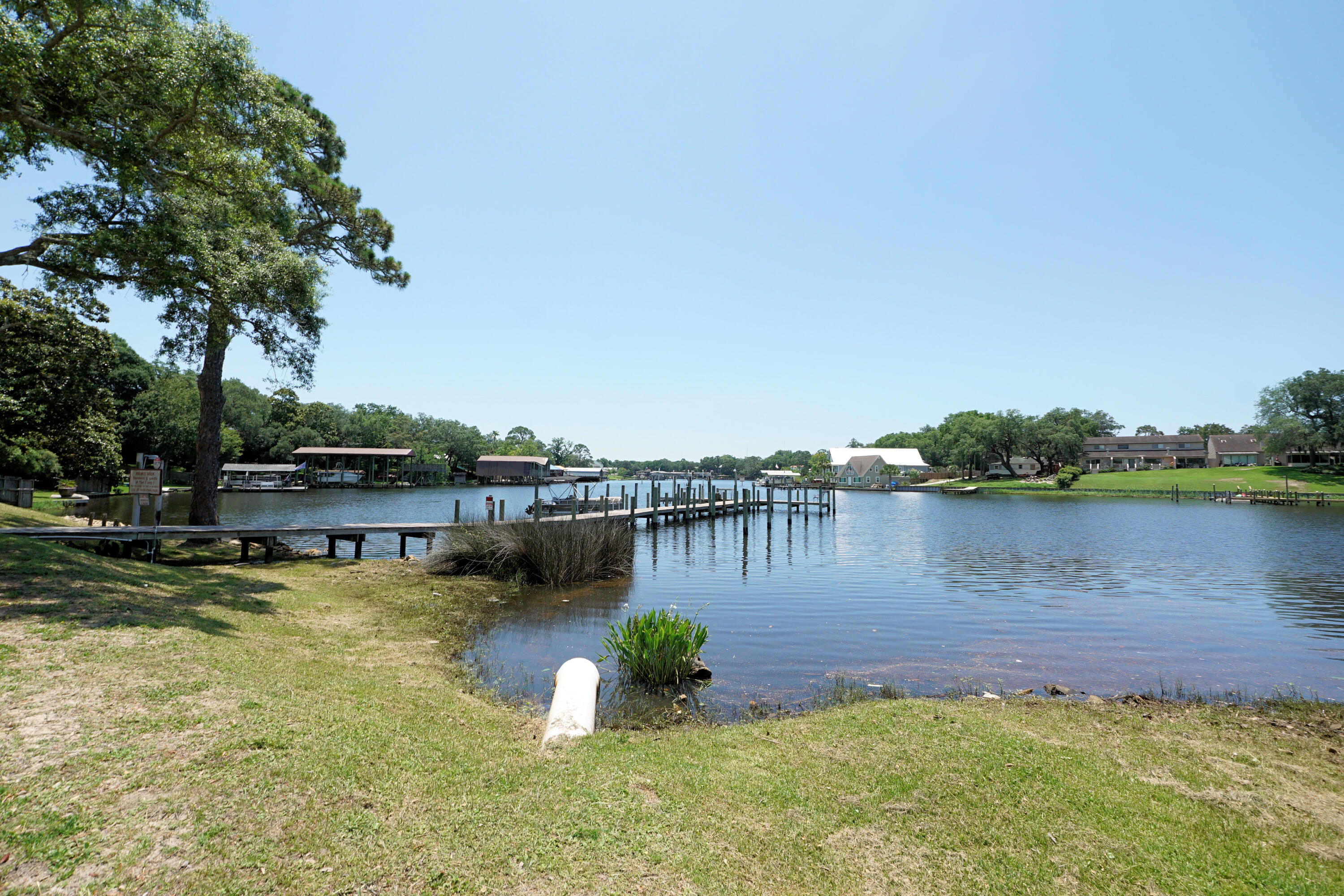 PIER ONE - Residential
