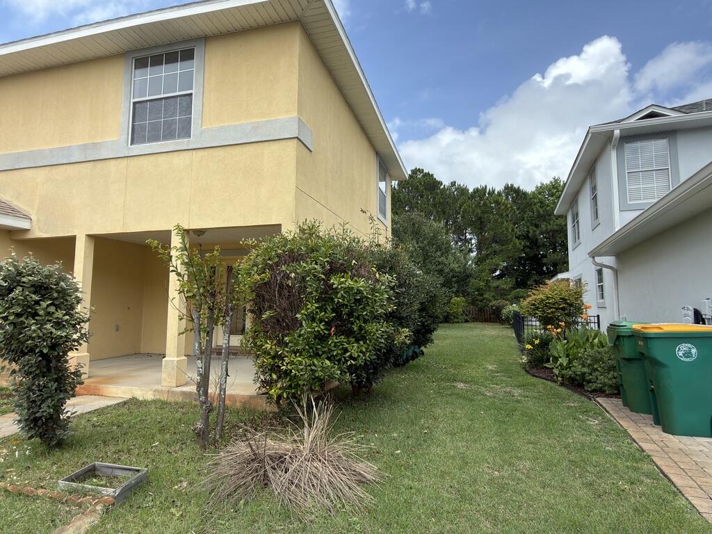 EMERALD LAKES PH 3 - Residential