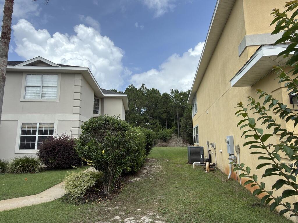 EMERALD LAKES PH 3 - Residential