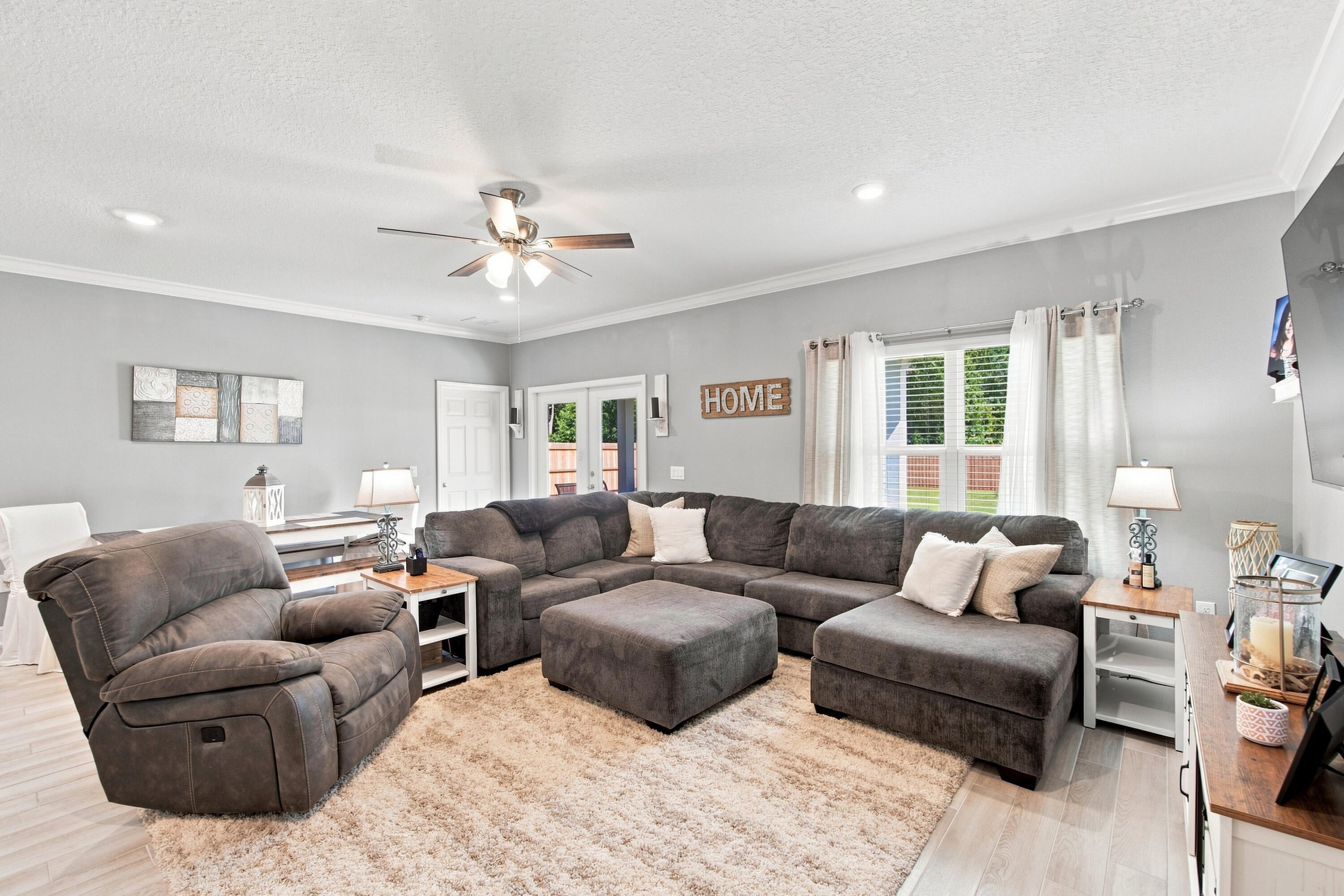 Airway Oaks - Residential
