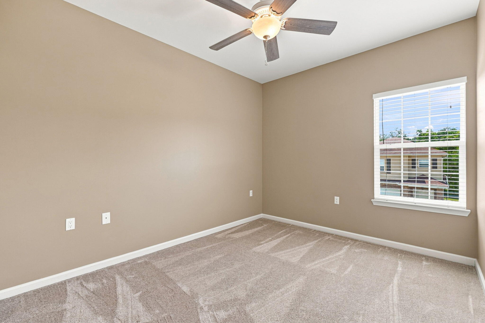 TRADITIONS AT WALTON OAKS - Residential