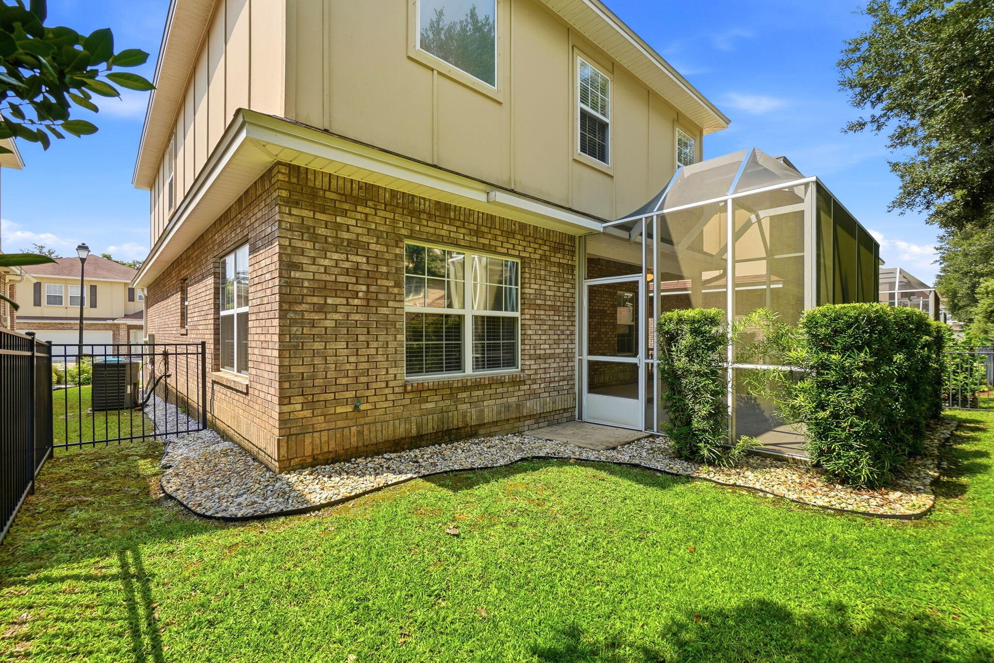 TRADITIONS AT WALTON OAKS - Residential